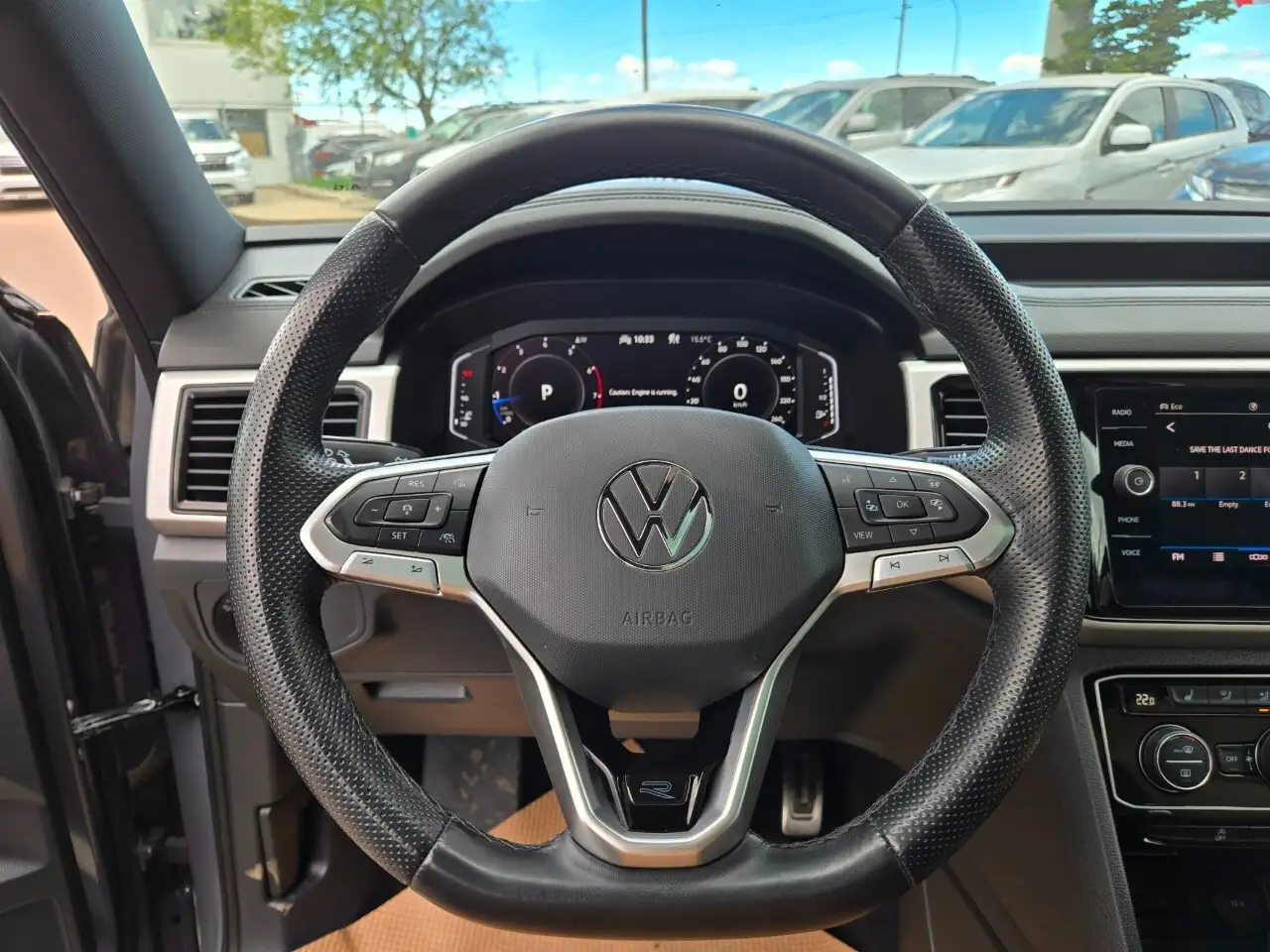 Volkswagen Atlas снимка Volkswagen Atlas