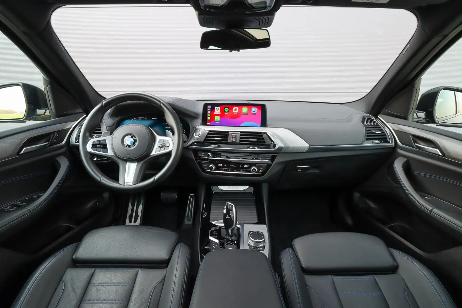 BMW X3 xDrive30e High Executive M Sport | PHEV | Panorama Grijs - 2