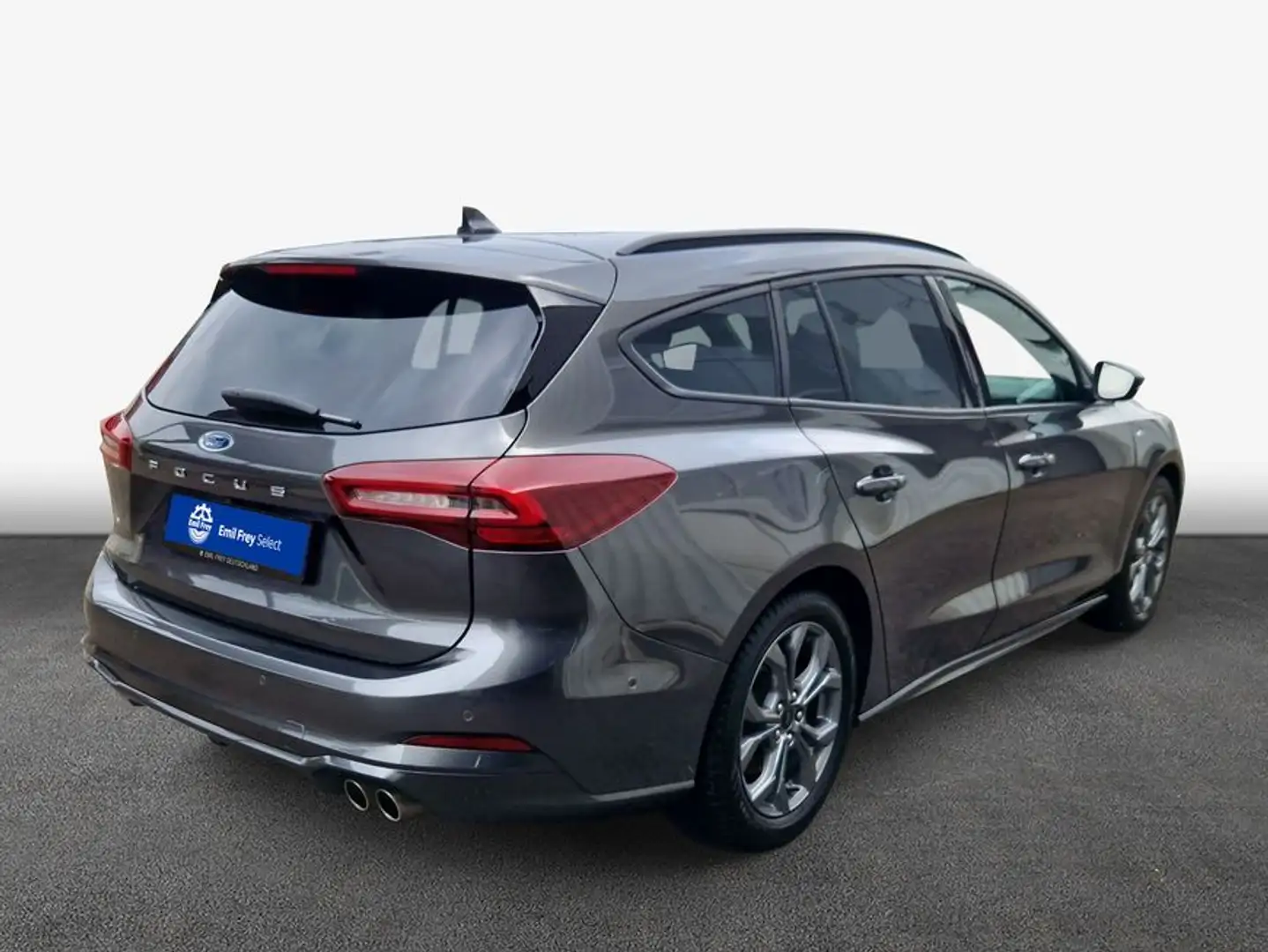 Ford Focus Turnier 1.0 EcoBoost Aut ST-LINE X Grijs - 2