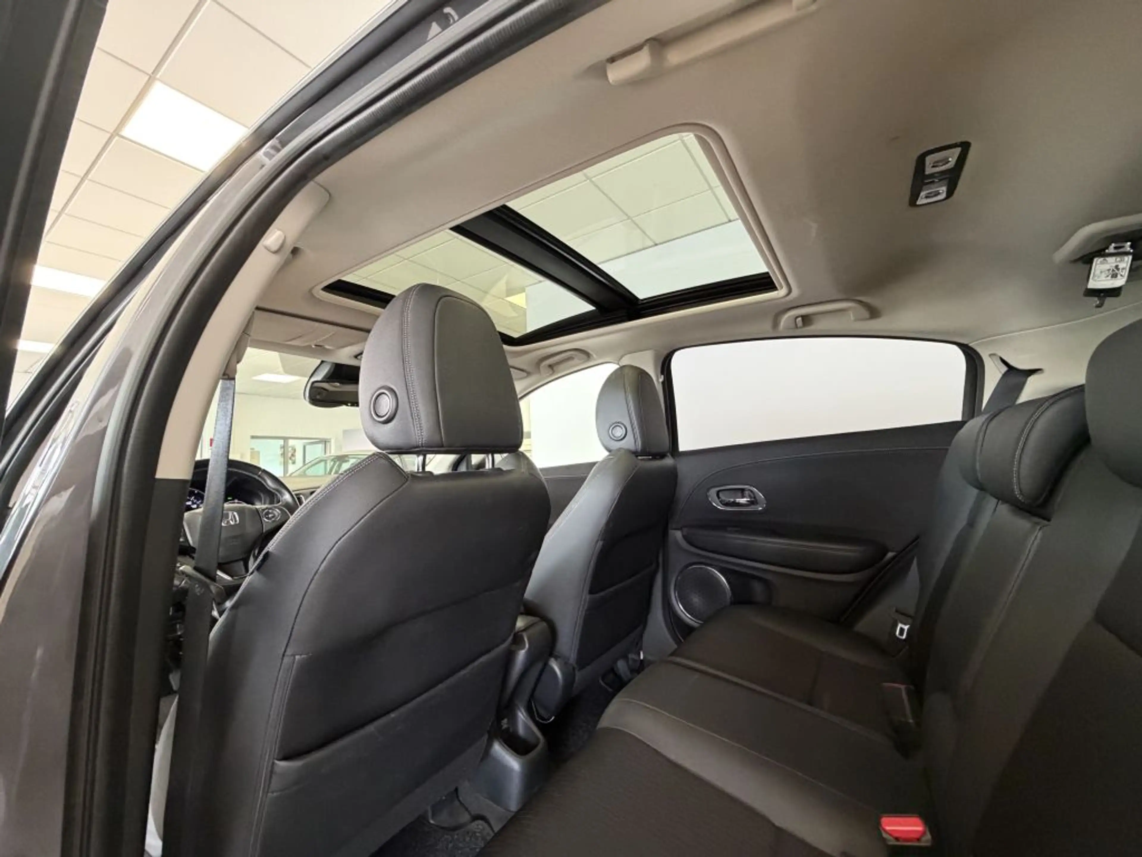 Honda HR-V — photo 9