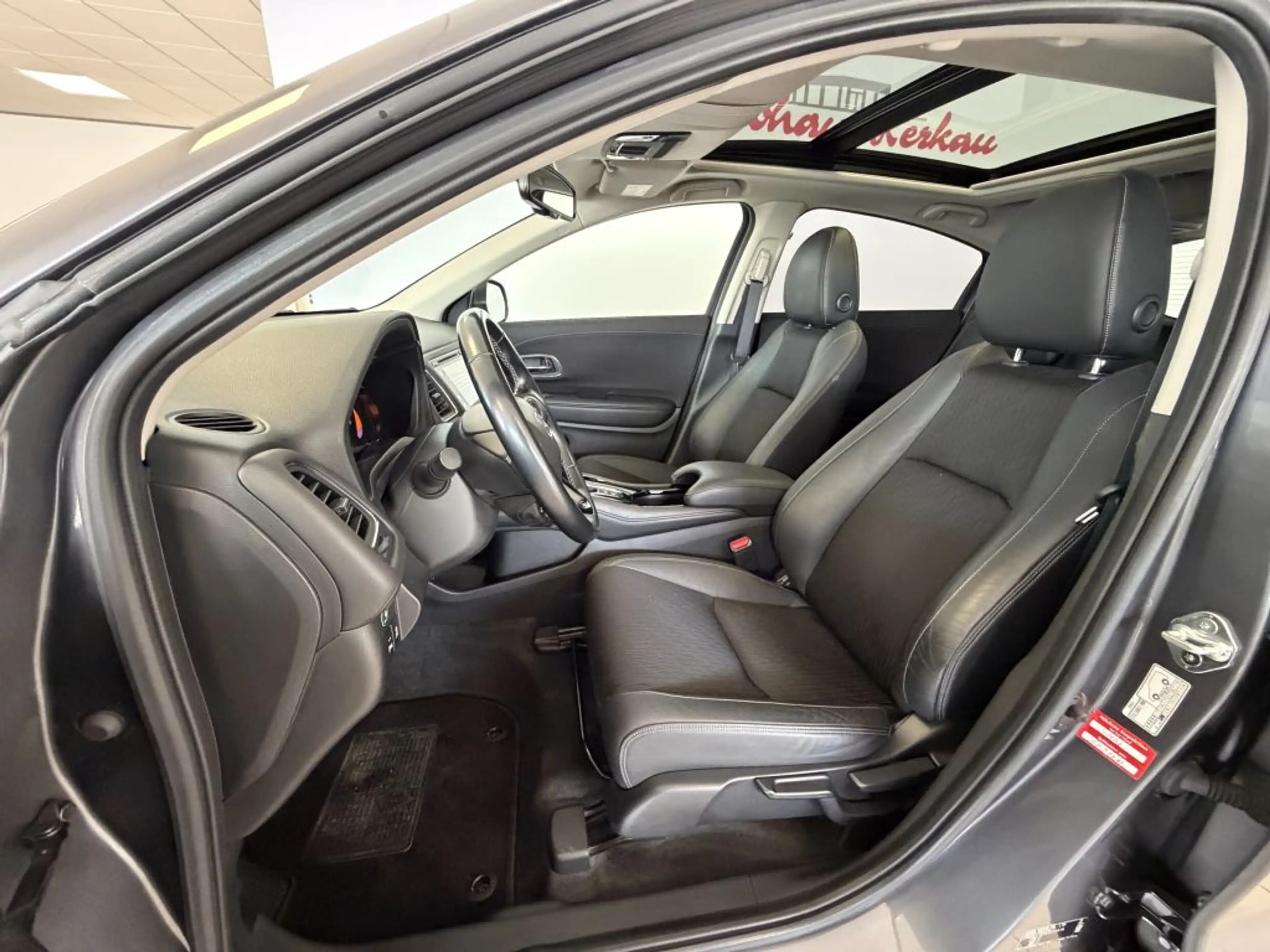 Honda HR-V — photo 7