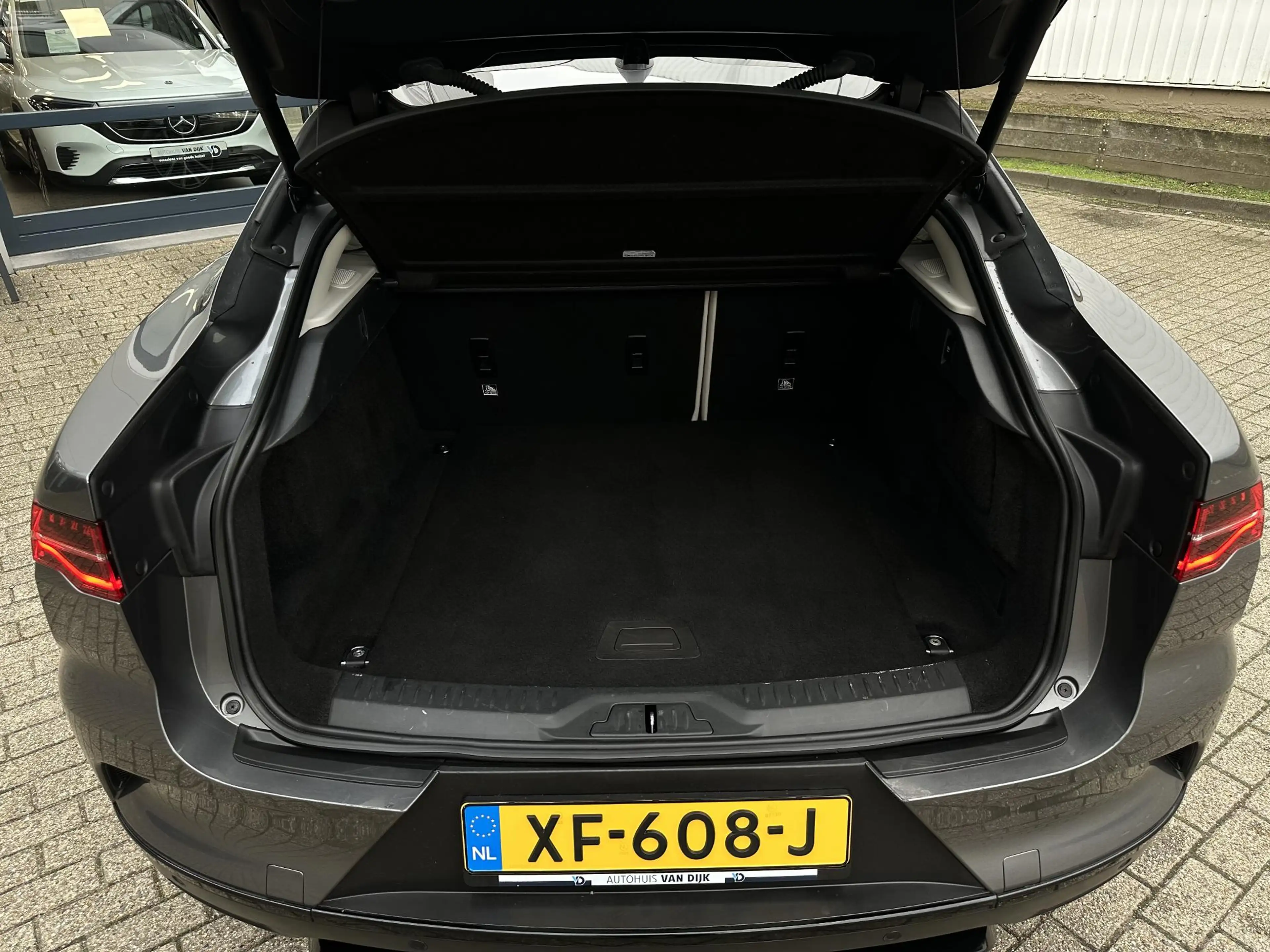 Jaguar I-Pace EV400 First Edition 90 kWh |360° Camera|Pano-dak|S — photo 30