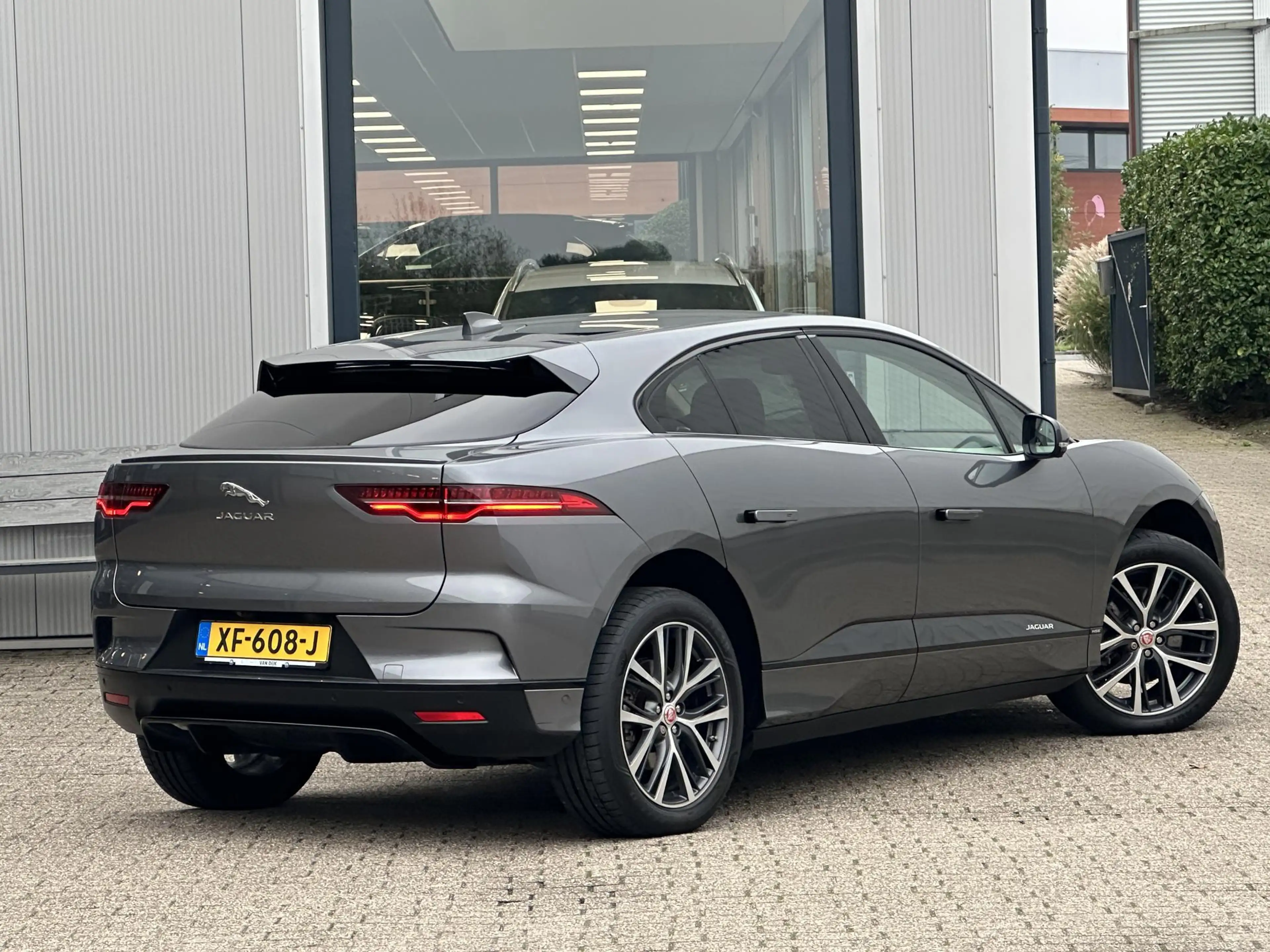 Jaguar I-Pace EV400 First Edition 90 kWh |360° Camera|Pano-dak|S — photo 2
