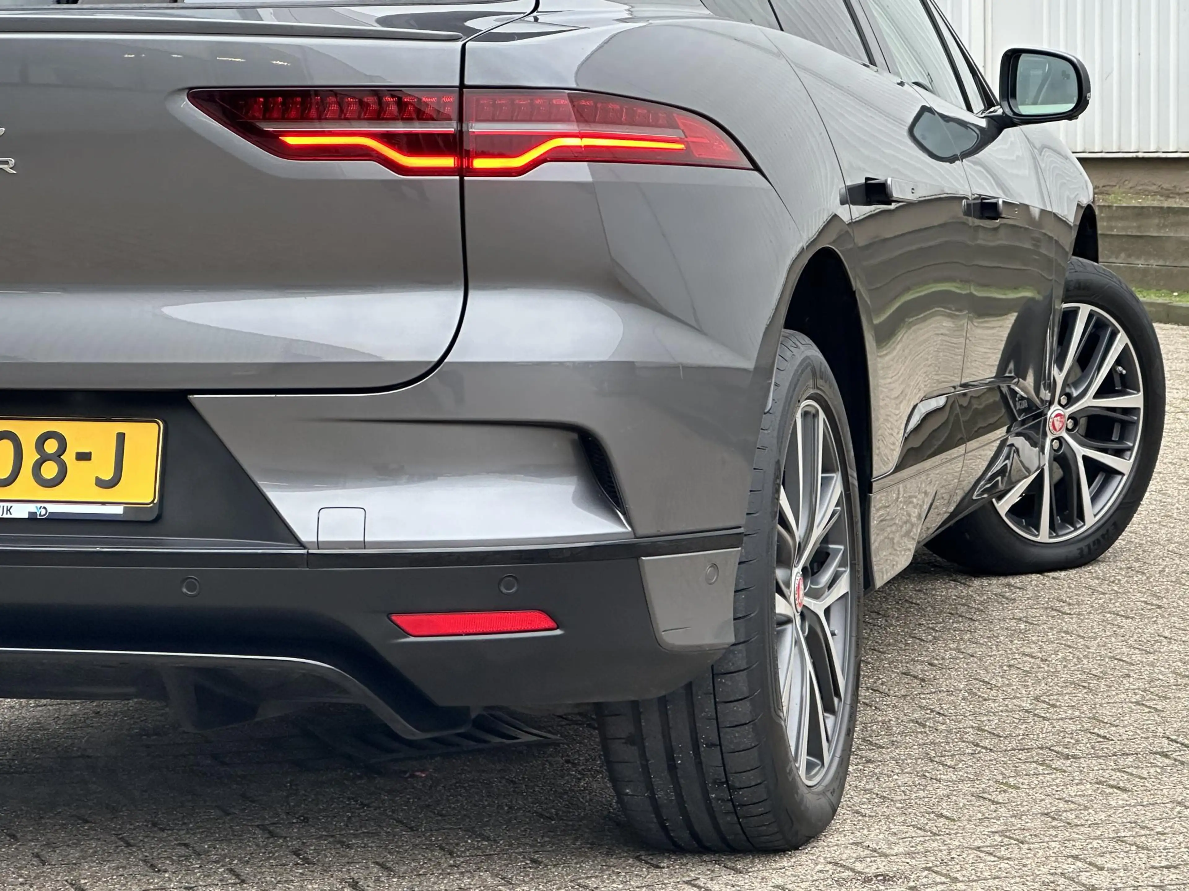 Jaguar I-Pace EV400 First Edition 90 kWh |360° Camera|Pano-dak|S — photo 8