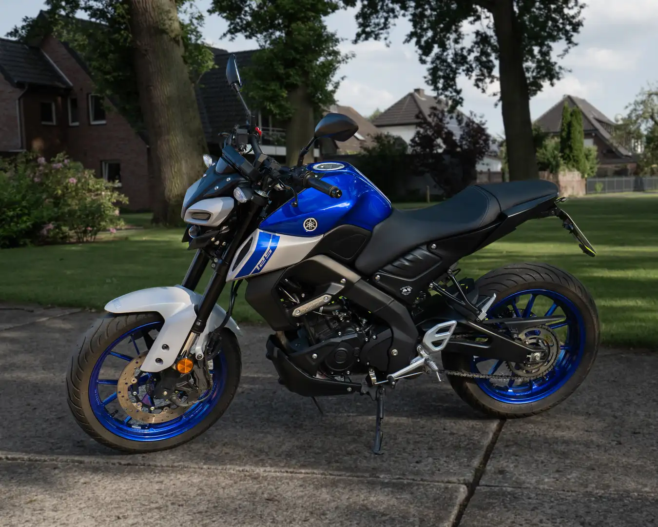 Yamaha MT-125 Blau - 1