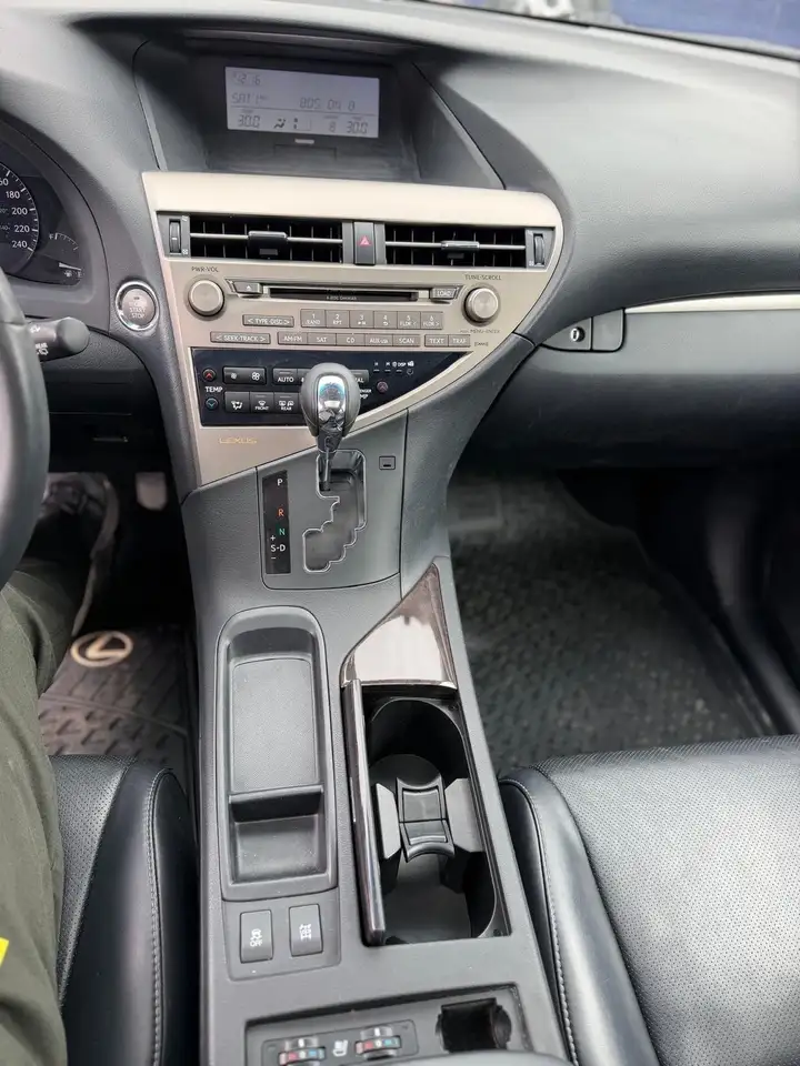 Lexus RX fotografie Lexus RX