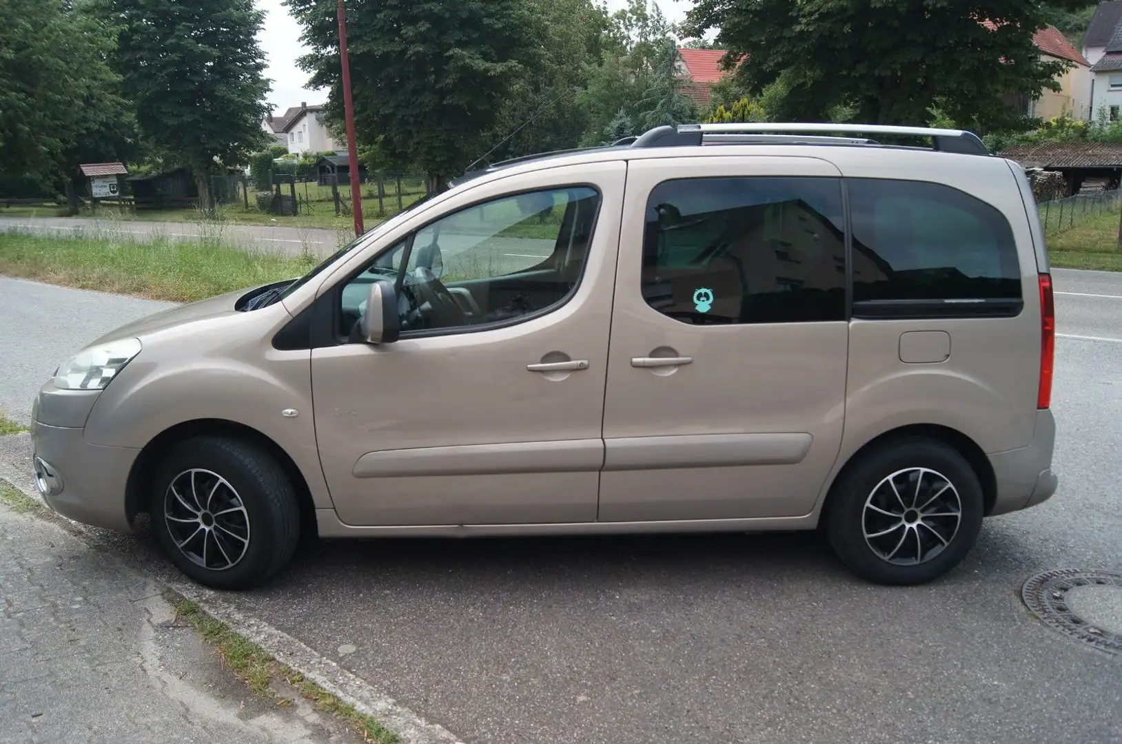 Peugeot Partner Tepee Family, neue Kupplung Beige - 1
