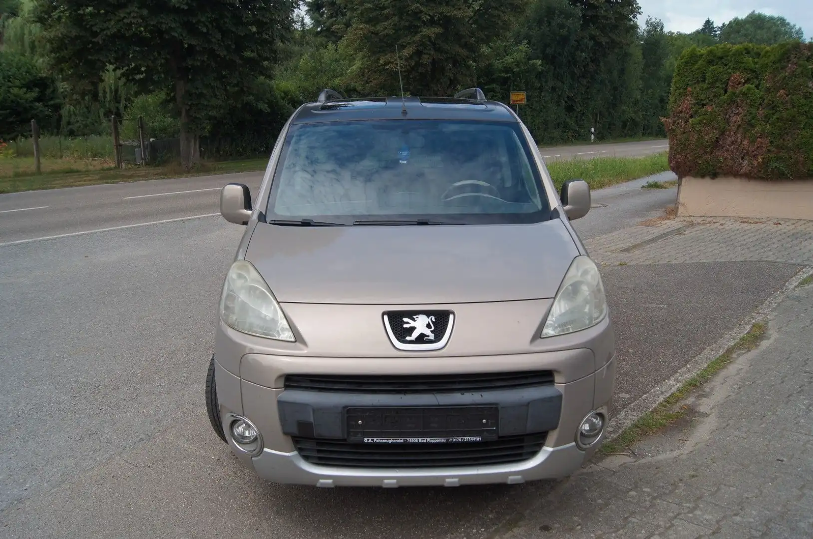 Peugeot Partner Tepee Family, neue Kupplung Beige - 2