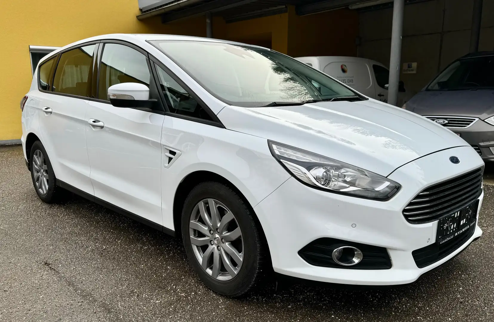 Ford S-Max Titanium 2.0 TDCi Auto-Start/Stop Aut. Weiß - 1