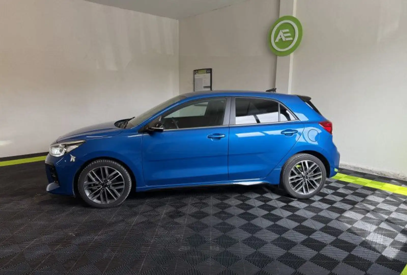 Kia Rio IV 1.0 T-GDI 120ch MHEV GT-Line Premium iBVM6 Bleu - 2