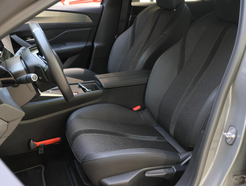 Peugeot 408 GT Hybrid 145 pk Automaat | 360' Camera | Dodehoek — photo 13