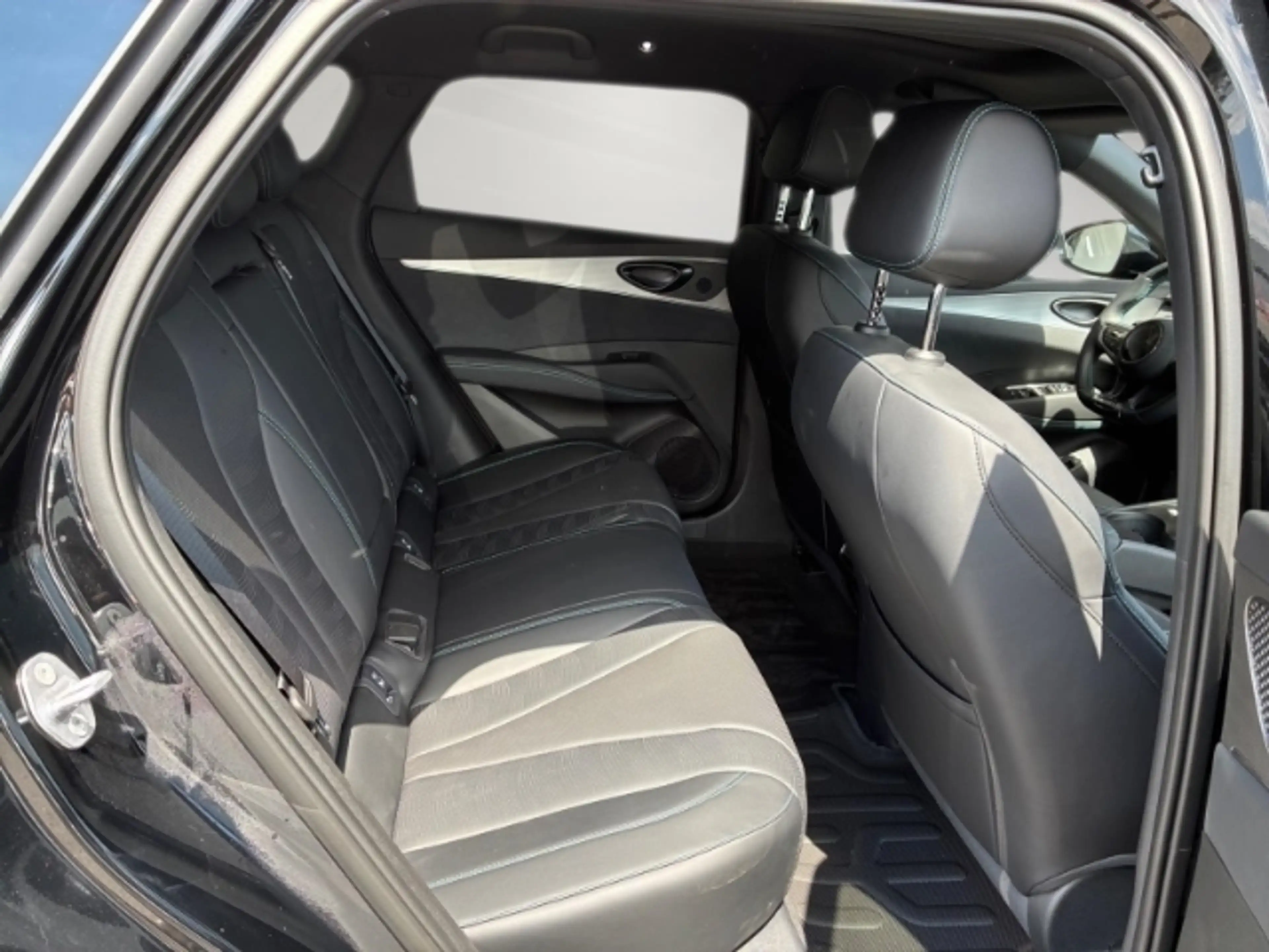 BYD Seal 1.5 PHEV Comfort 6 Touring Navi+Sitzheizung+Rückfa — photo 13
