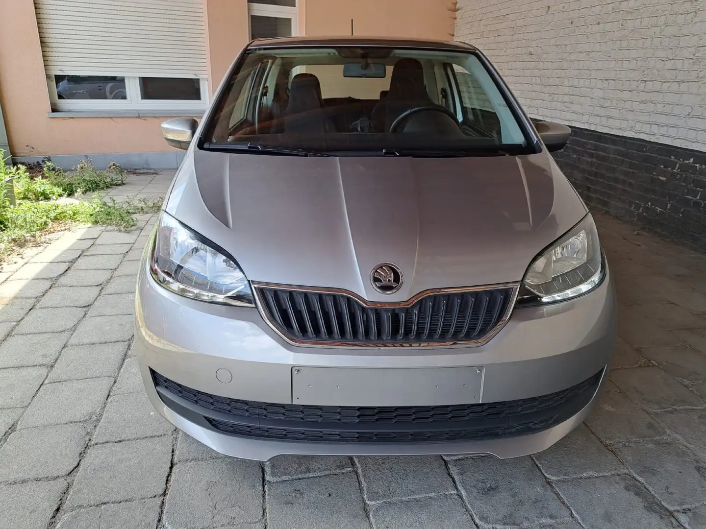 Skoda Citigo 1.0i GreenTec Ambition 12 mois de garantie Gris - 1