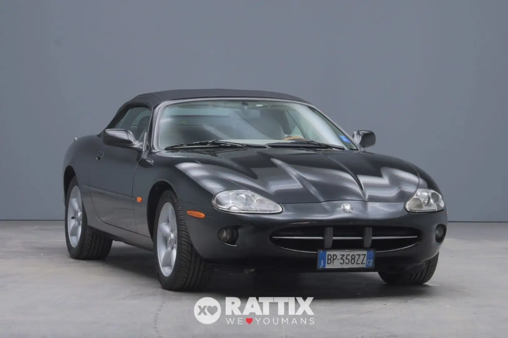 Jaguar XK8 4.0 V8 284CV Convertible Negro - 1