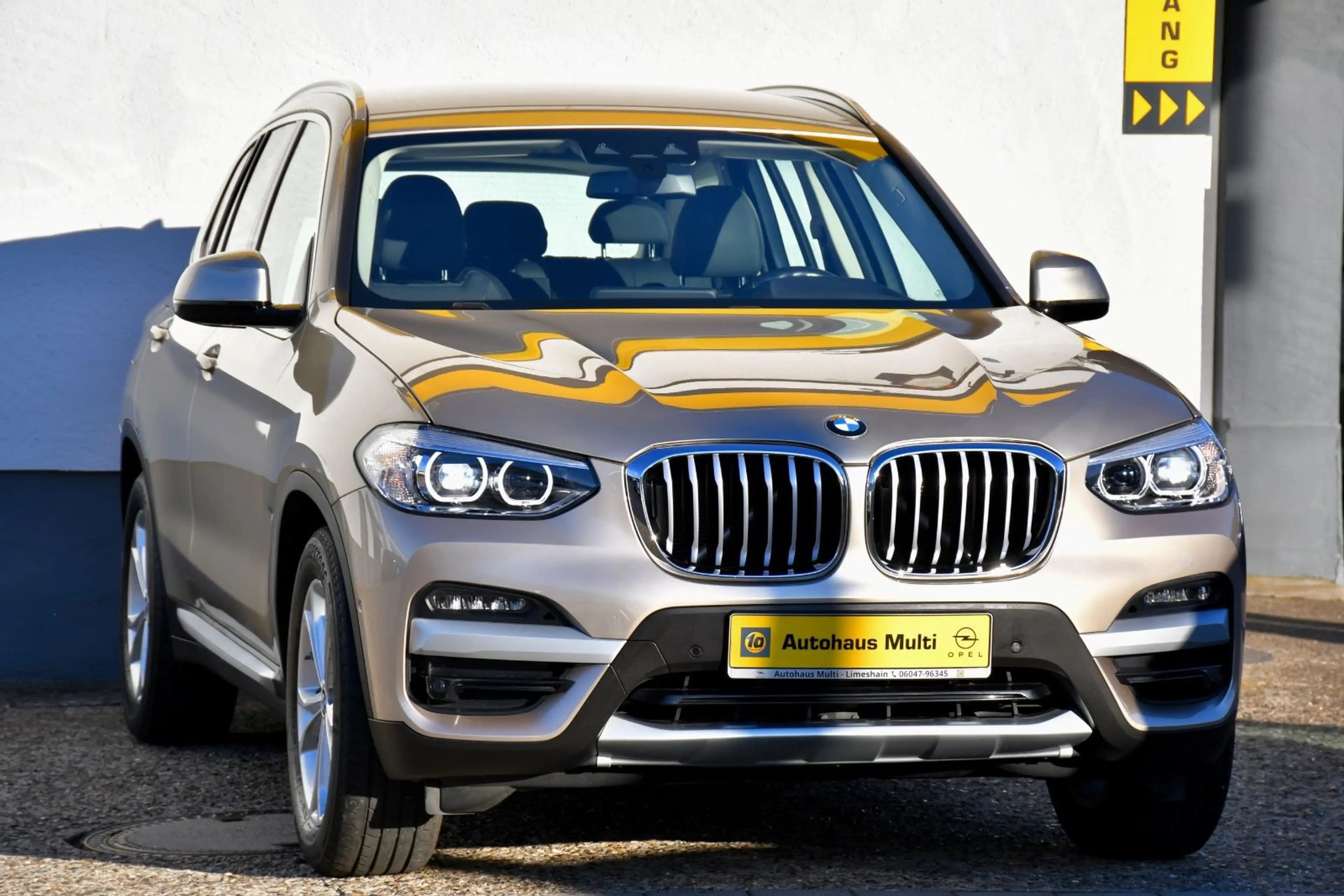 BMW X3 xDrive20i Individual Kamera M-Sport LED — photo 4