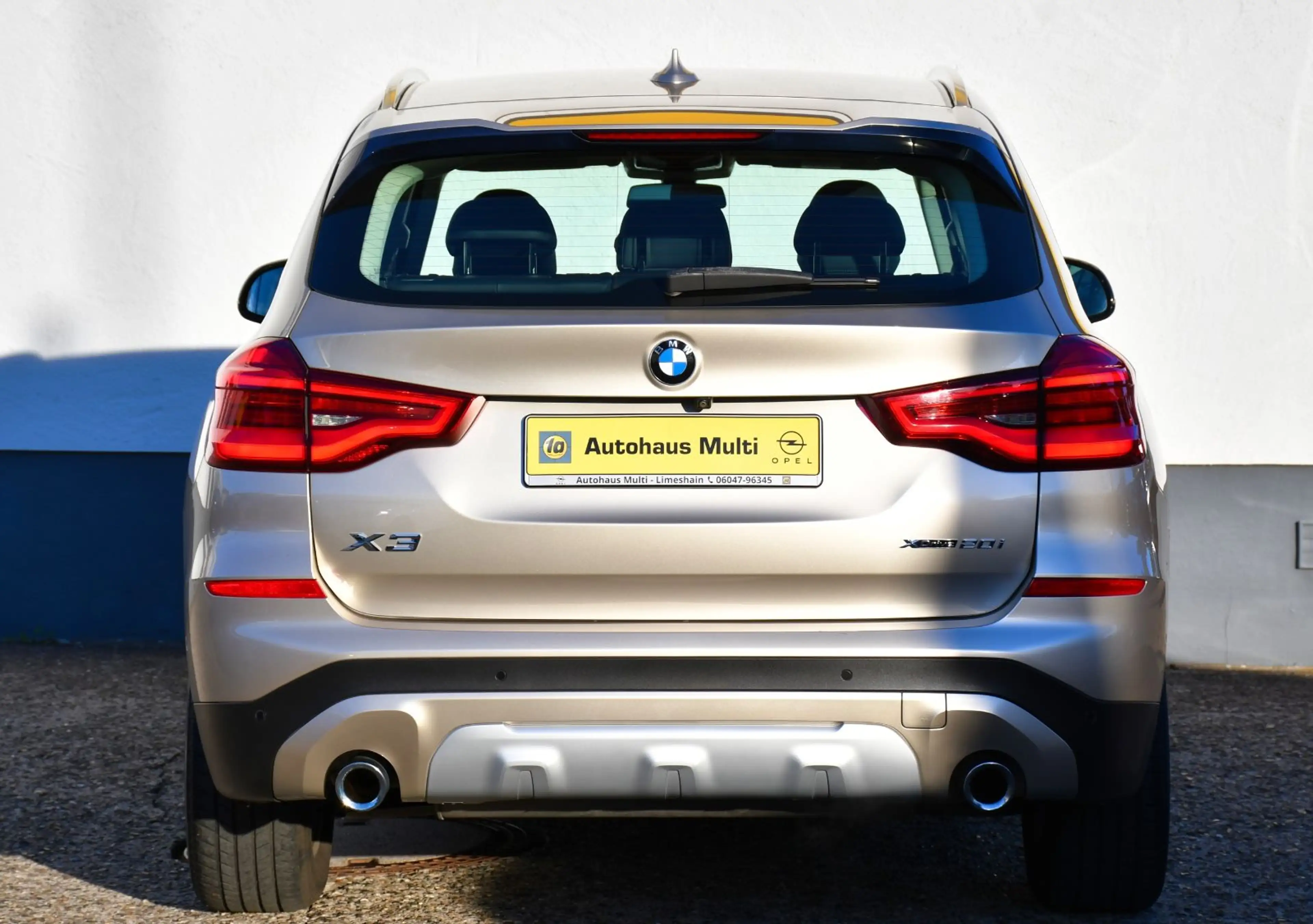 BMW X3 xDrive20i Individual Kamera M-Sport LED — photo 8