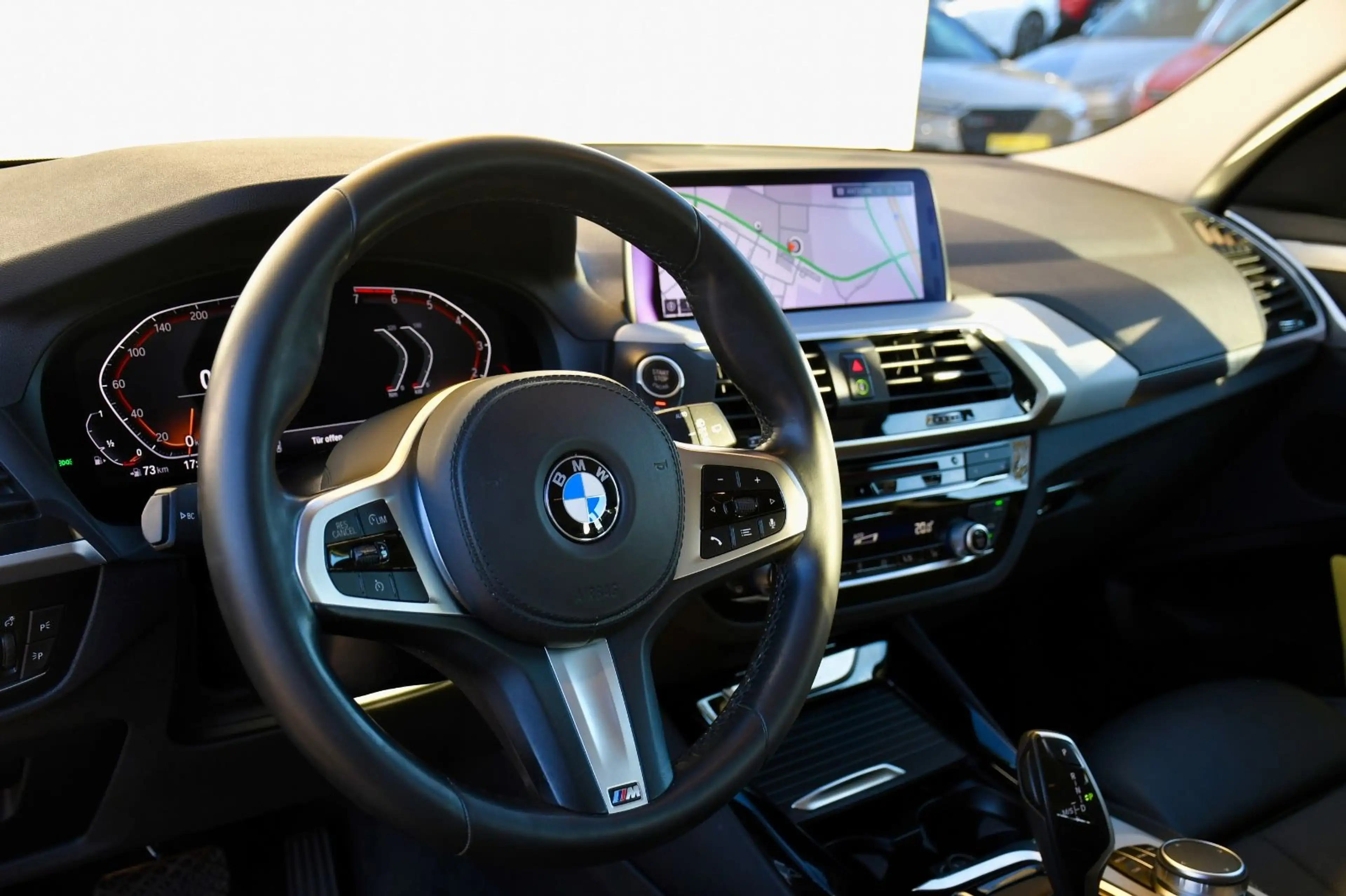 BMW X3 xDrive20i Individual Kamera M-Sport LED — photo 11