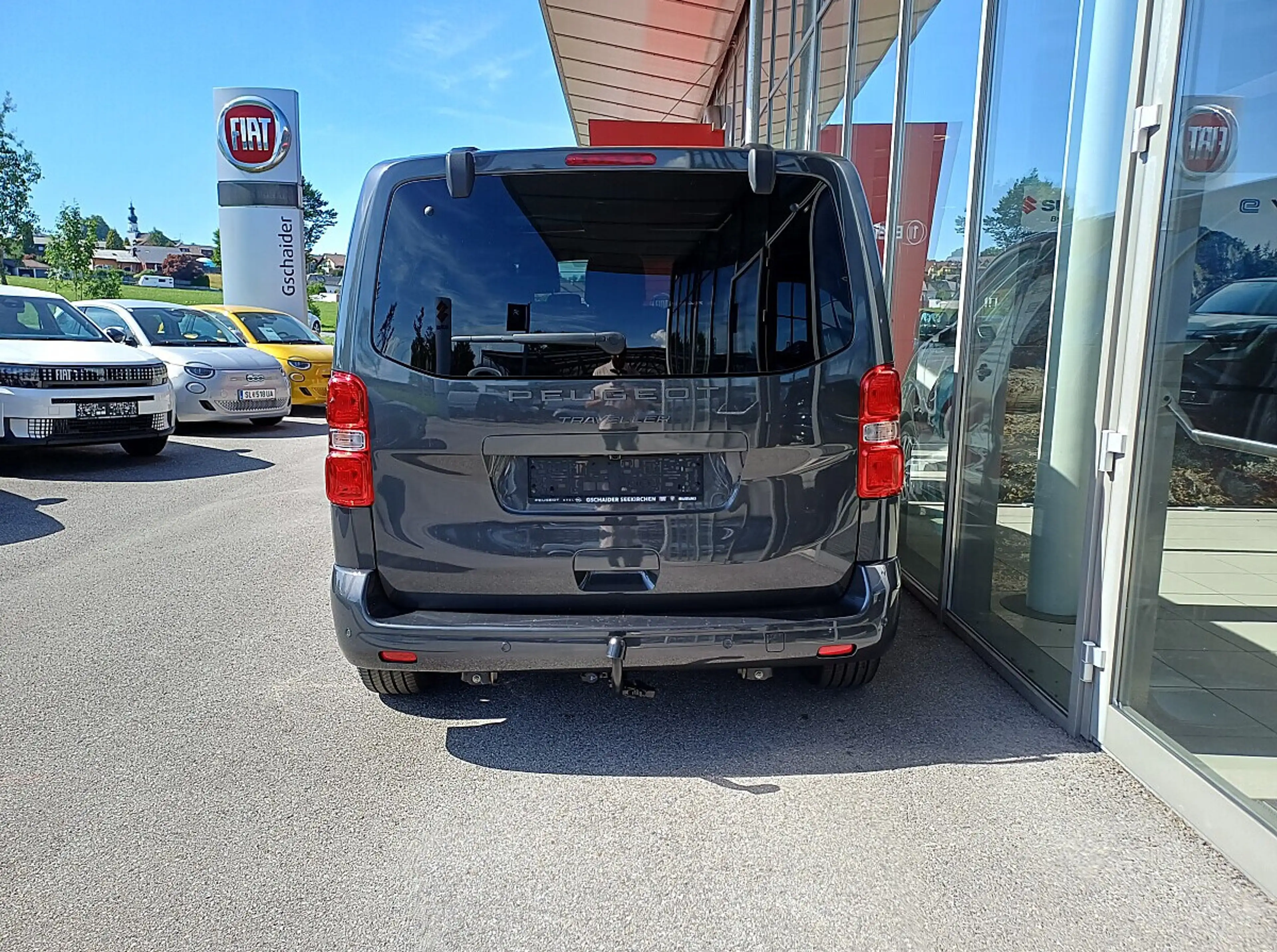 Peugeot Traveller Premium BlueHDi 180 Lang EAT8 — photo 5