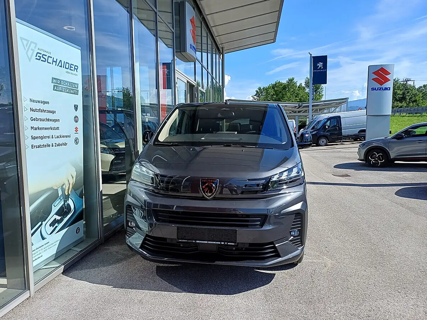 Peugeot Traveller Premium BlueHDi 180 Lang EAT8 Grau - 2