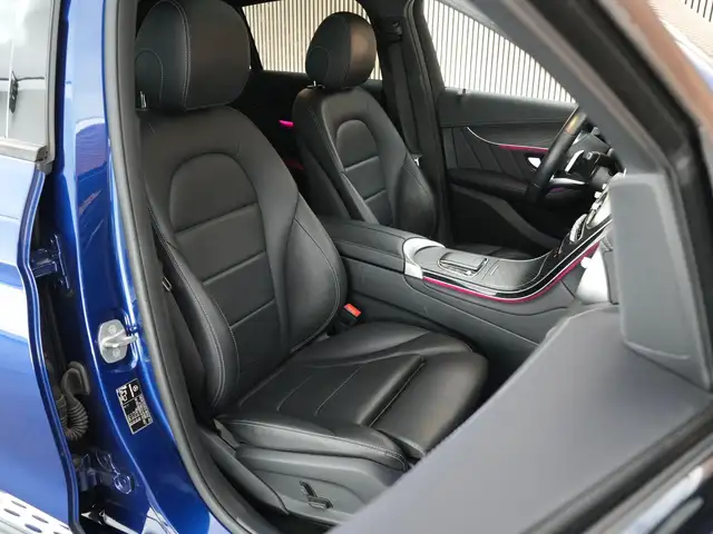 Mercedes-Benz GLC view 5