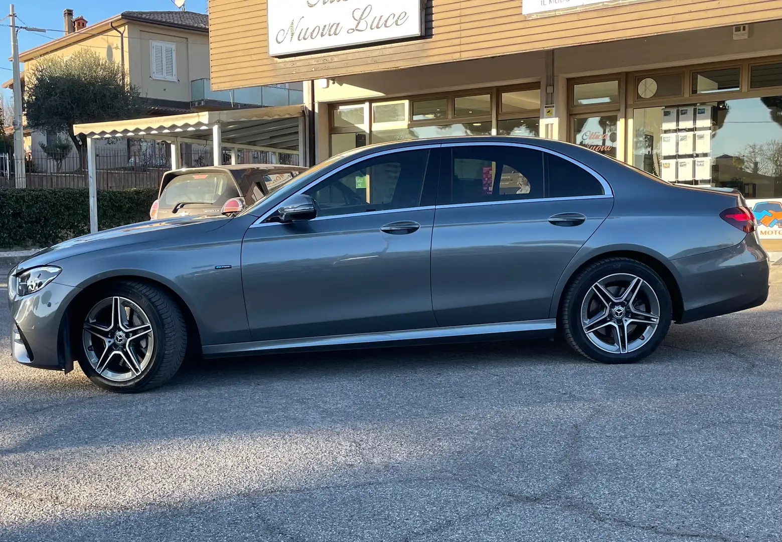 Mercedes-Benz E 300 Classe E phev (eq-power) Premium auto *GARANZIA* Grau - 2