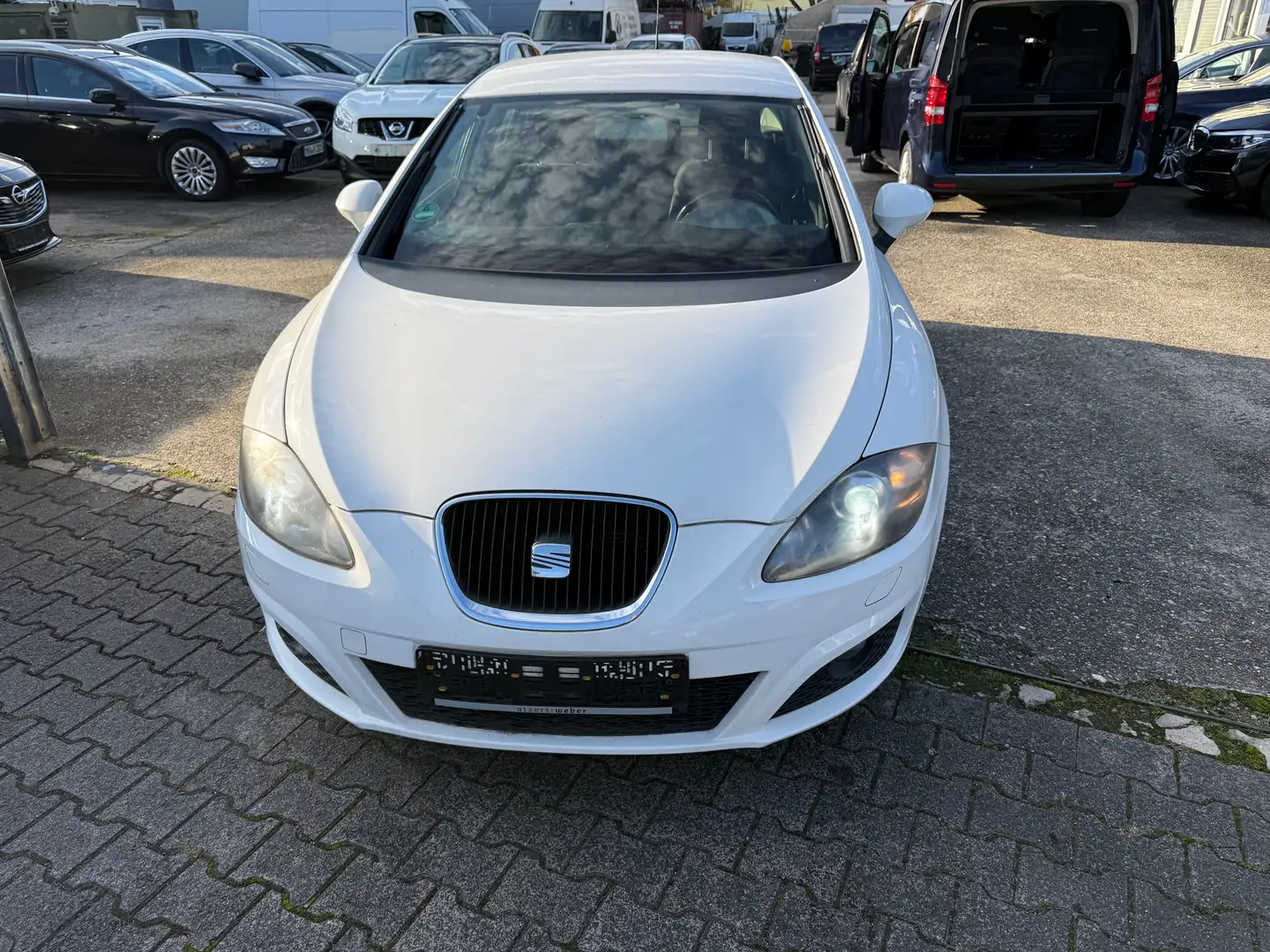 SEAT Leon Style Copa Weiß - 2