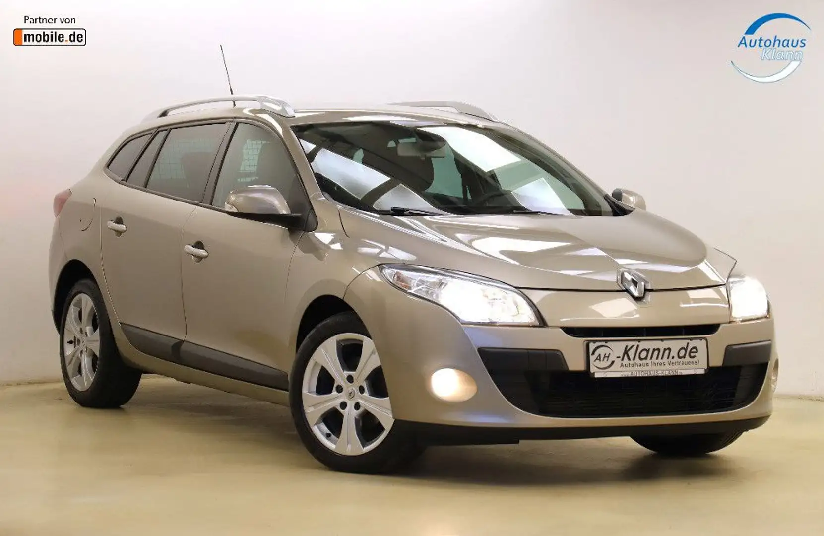 Renault Megane 3 1.5dCI 110PS Automatik Grandtour SHZ Beige - 1