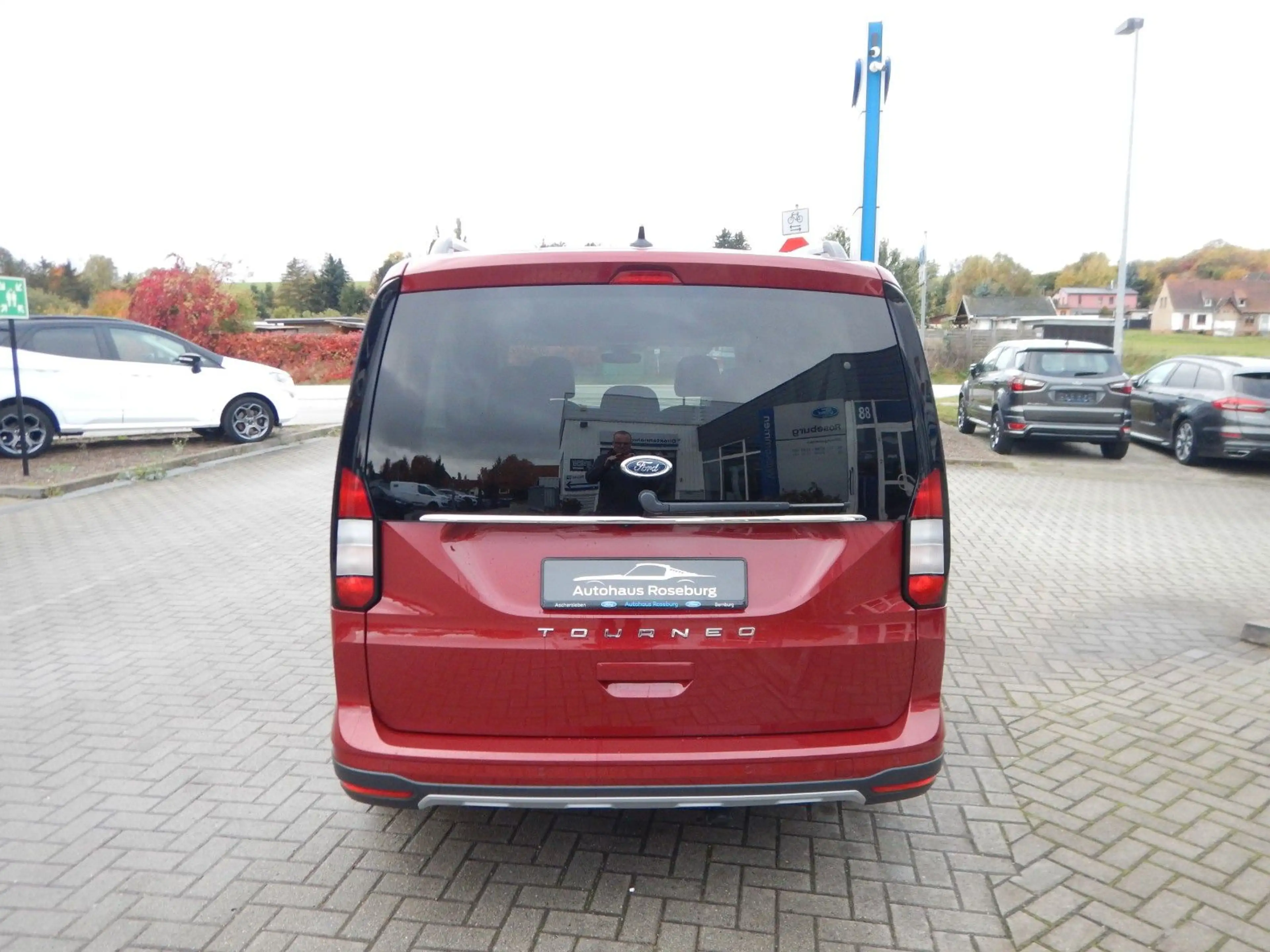 Ford Grand Tourneo Connect Active Navi Kamera LED AHK — photo 6