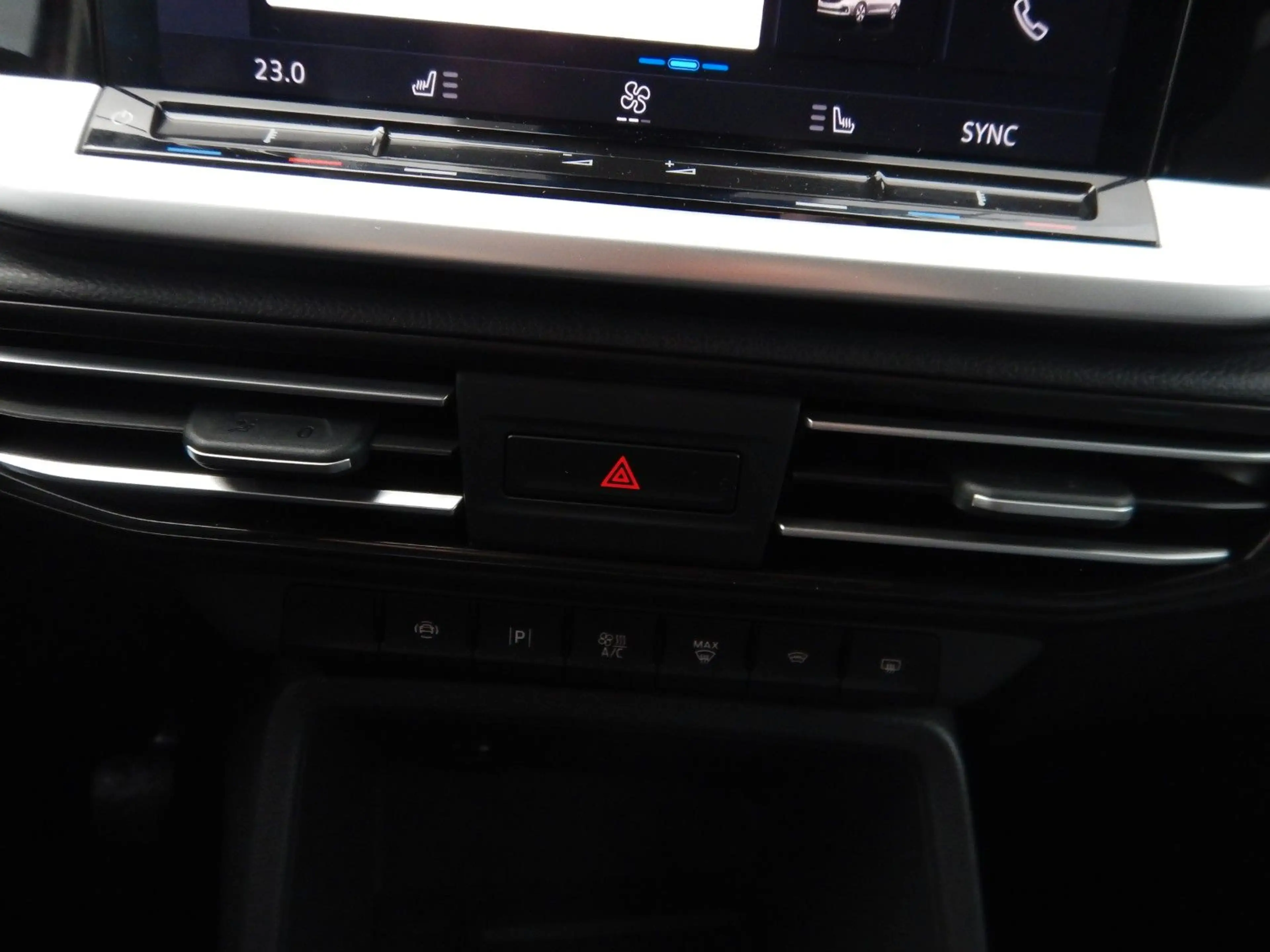 Ford Grand Tourneo Connect Active Navi Kamera LED AHK — photo 14