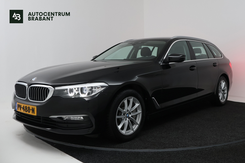BMW 530 5-serie Touring 530i Executive (ELEKTR STOELEN, NA