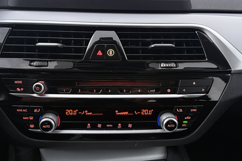 BMW 530 5-serie Touring 530i Executive (ELEKTR STOELEN, NA — photo 12
