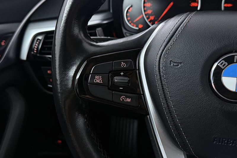 BMW 530 5-serie Touring 530i Executive (ELEKTR STOELEN, NA — photo 10