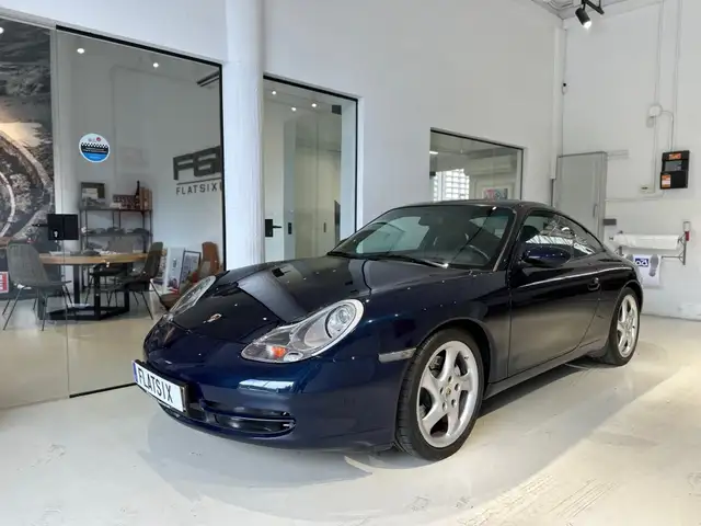 Porsche 996 Carrera 4 Coupé