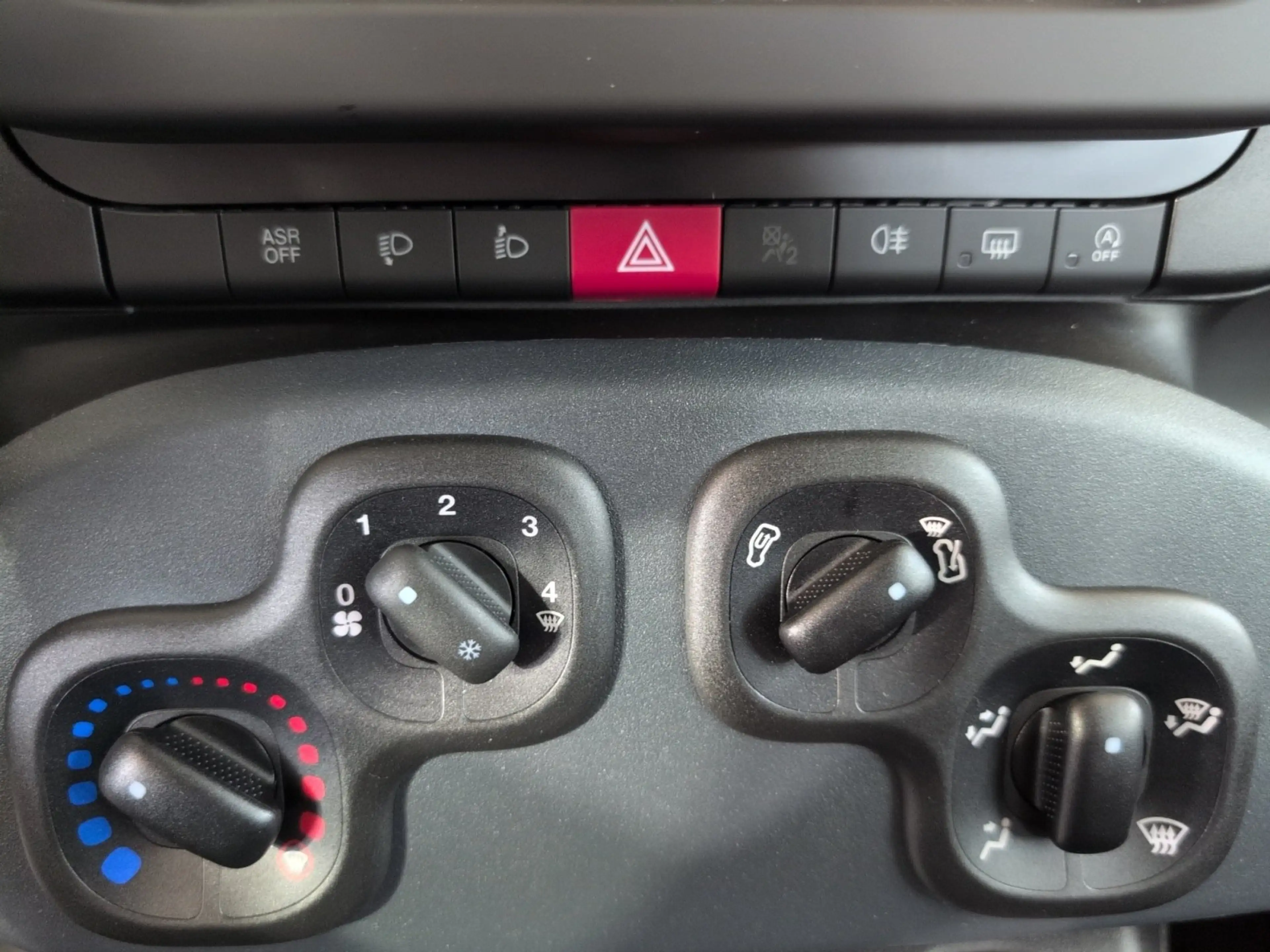 Fiat Panda — photo 15