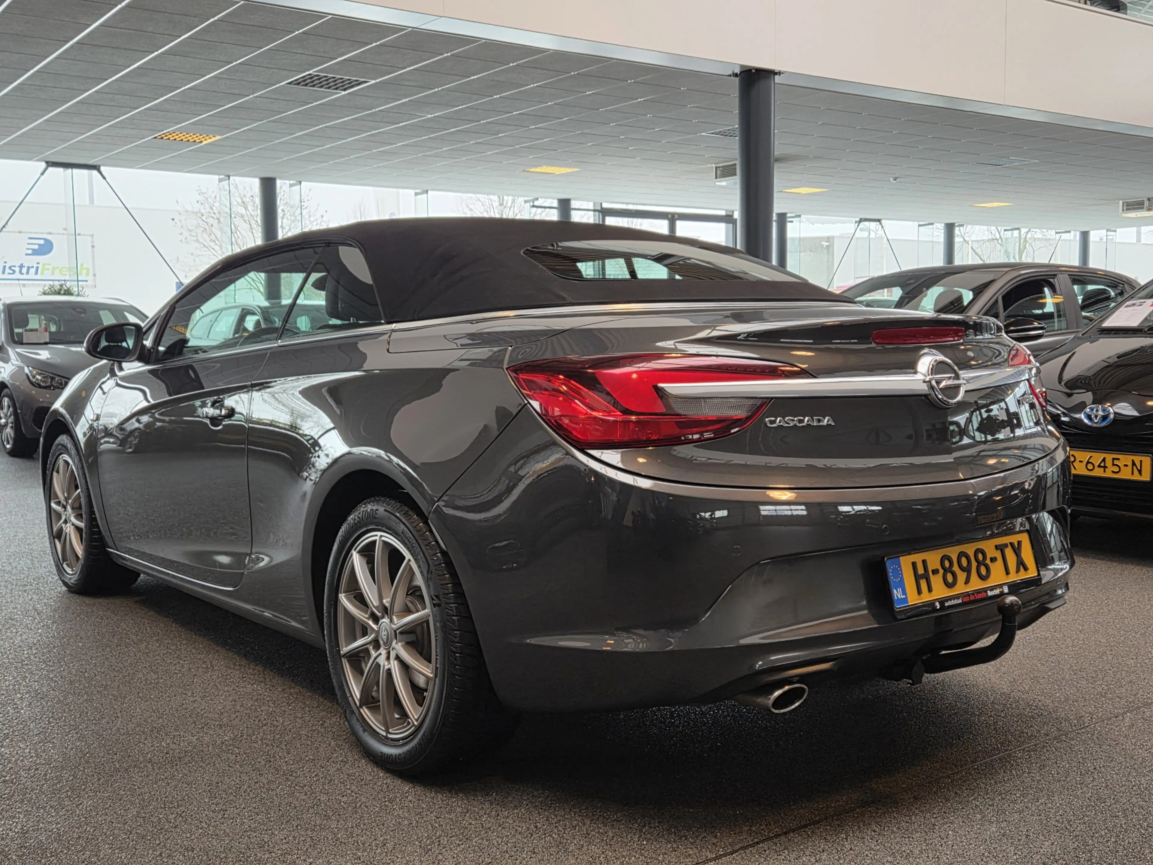 Opel Cascada 1.6 Turbo Cosmo / Trekhaak / Adaptieve verlichting — photo 3
