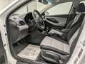 Hyundai i30 Navi/SHZ/PDC/Kam/Tempom./17 LM Weiß - thumbnail 9