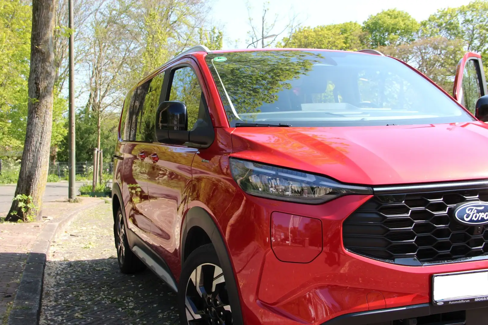 Ford Tourneo Custom Active 2,5 PHEV incl BPM Rood - 2