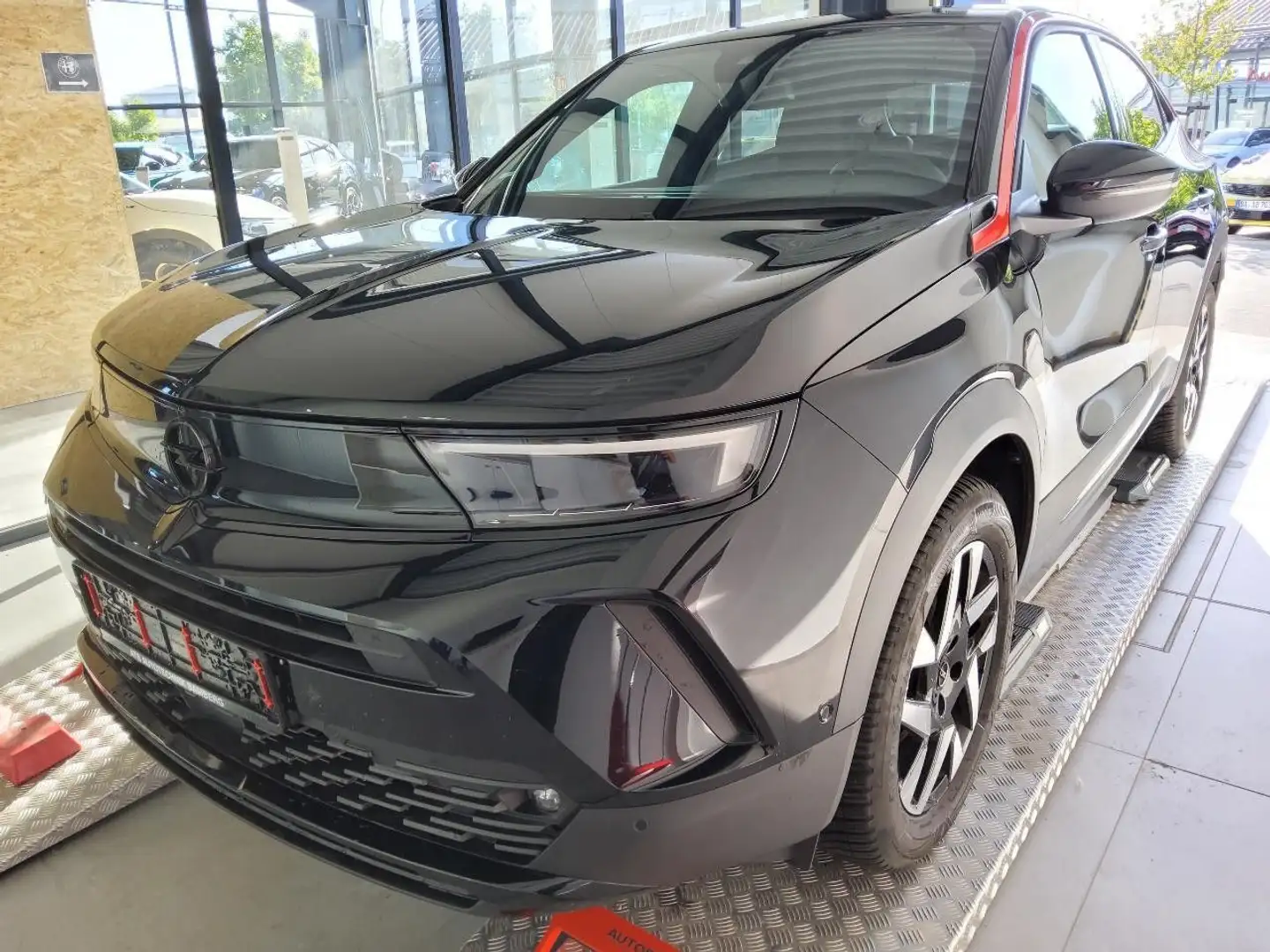 Opel Mokka B 1.2 T[Euro6d] S/S AT8 GS Schwarz - 1