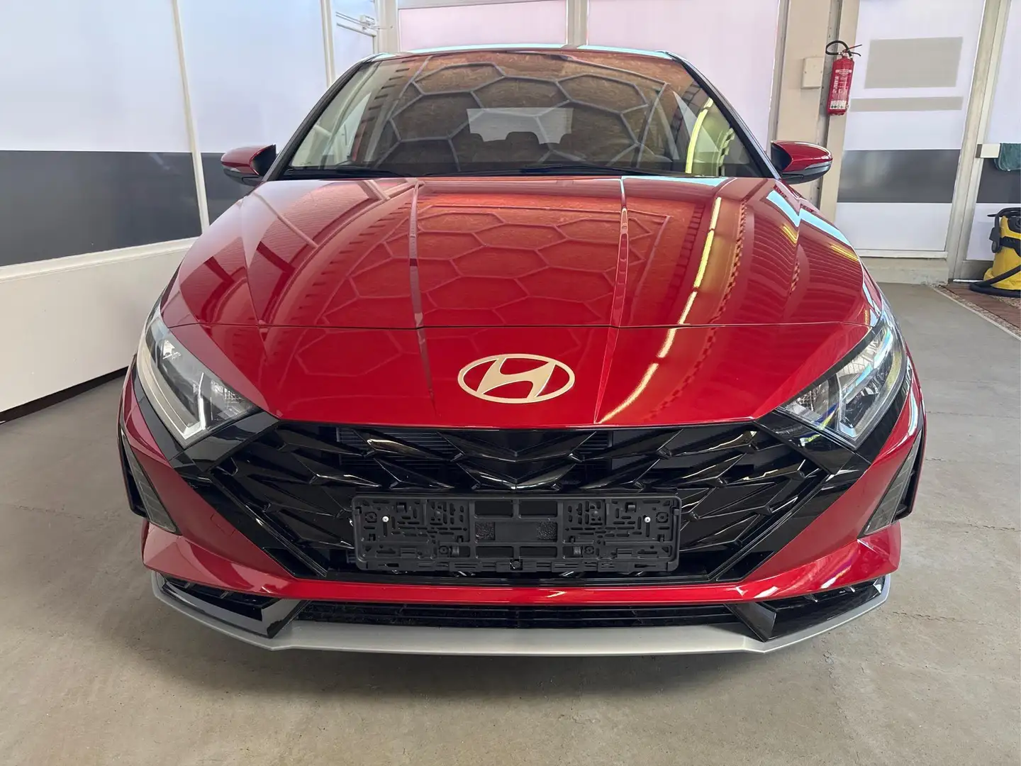 Hyundai i20 COMFORT FL WP KLIMAAUTOMATIK NAVI RFK TEMPOMAT ... Rojo - 2