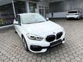 BMW 120 i Limousine Sport Line PDC LENKRADHZ KEYLESS Weiß - thumbnail 9