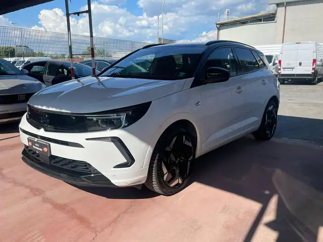 Opel Grandland X 1.6 PHEV
