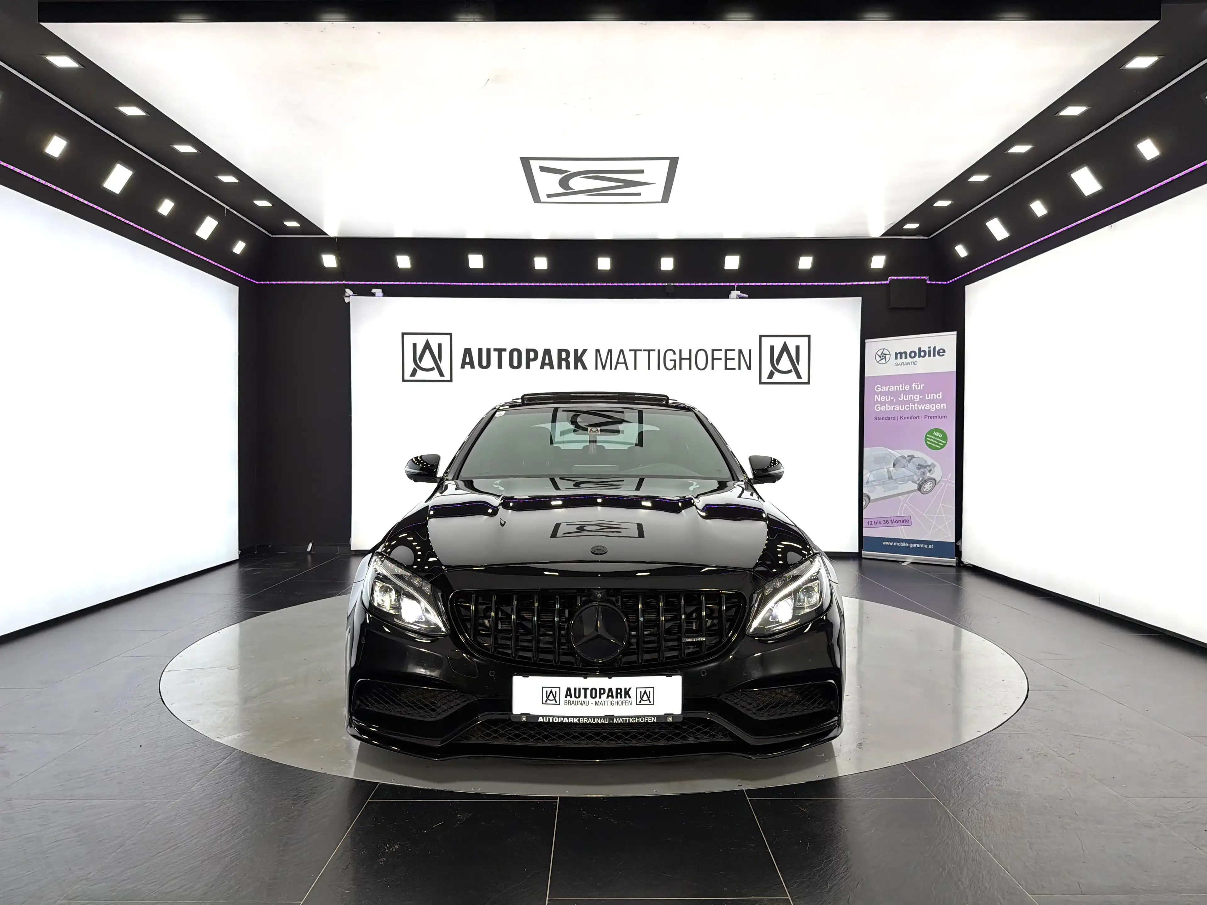 Mercedes-Benz C 63 AMG Aut. *BURMESTER*PANO*PERF-AGA*360* — photo 9
