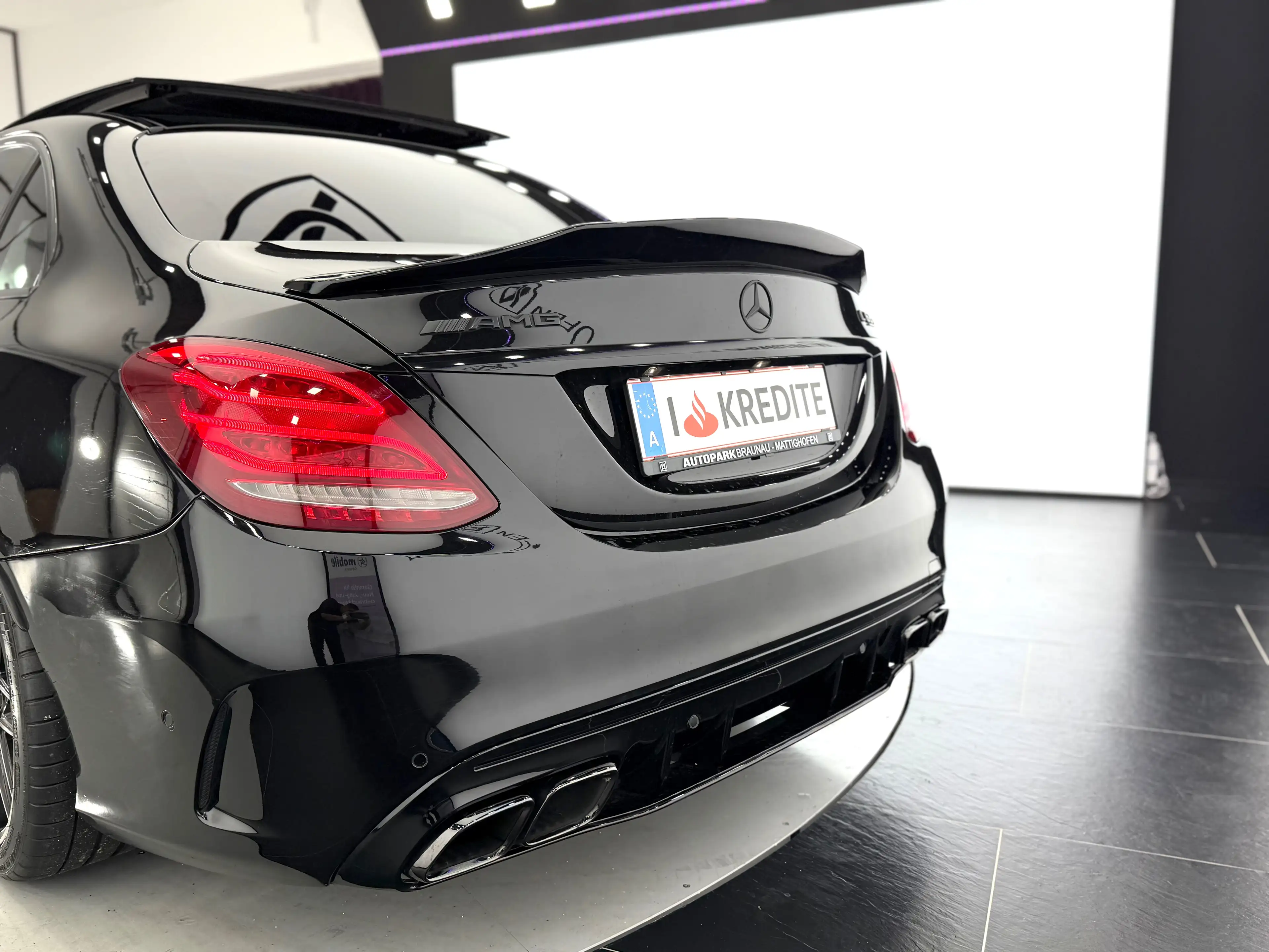 Mercedes-Benz C 63 AMG Aut. *BURMESTER*PANO*PERF-AGA*360* — photo 12