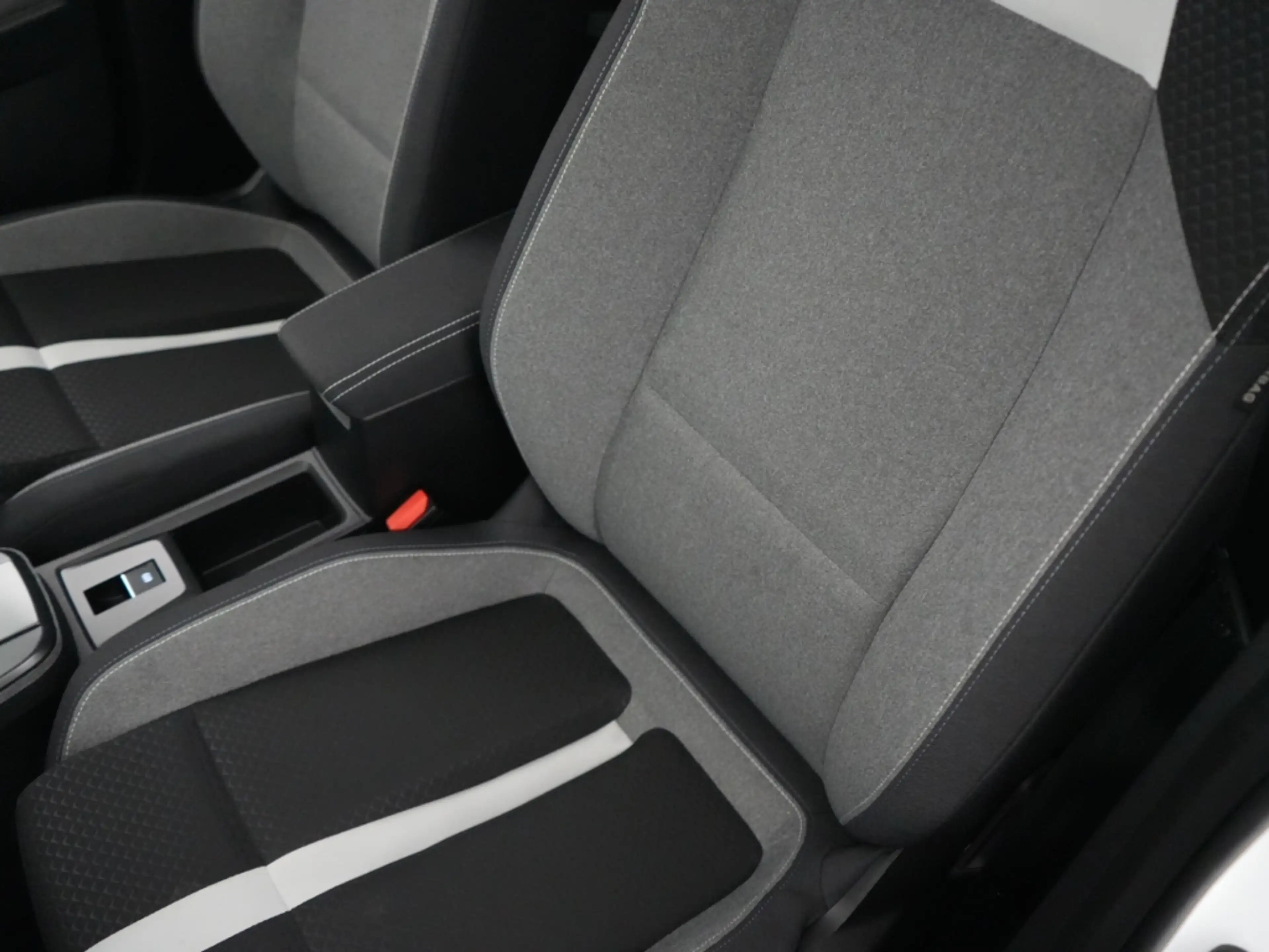 Opel Frontera GS +Allwetter Navi RFK PDC Carplay SHZ LHZ WSZ Kli — photo 9