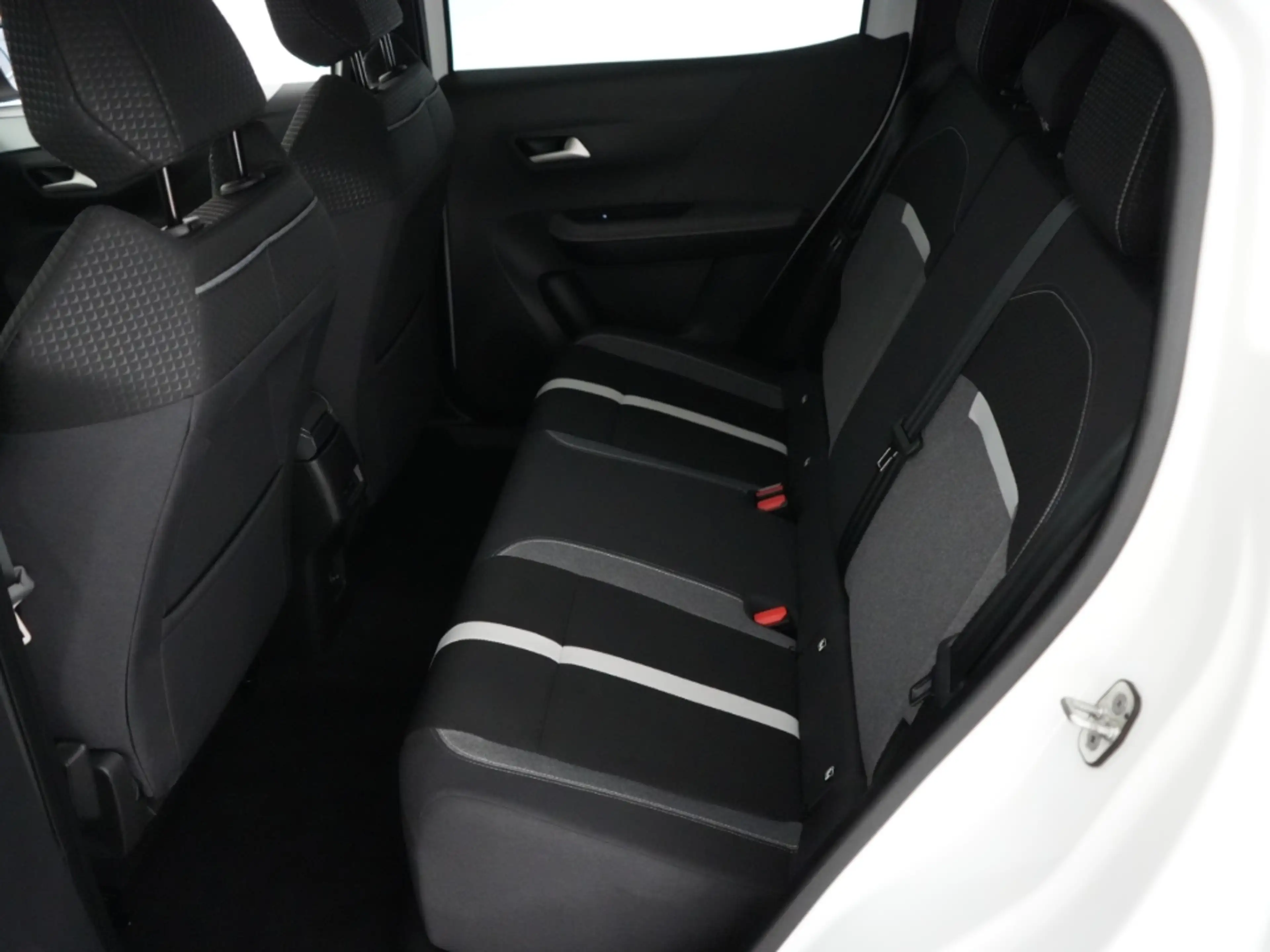 Opel Frontera GS +Allwetter Navi RFK PDC Carplay SHZ LHZ WSZ Kli — photo 8