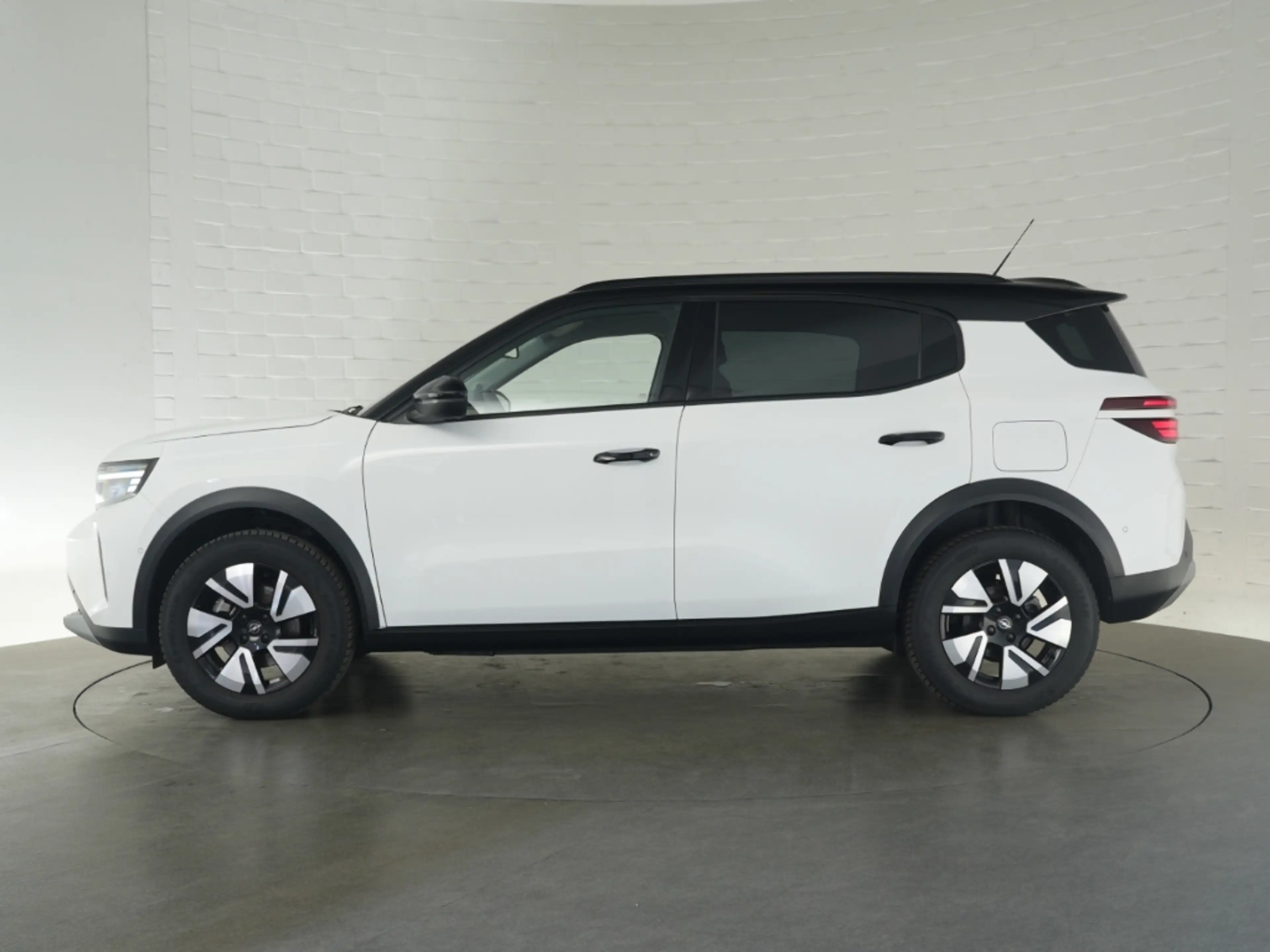 Opel Frontera GS +Allwetter Navi RFK PDC Carplay SHZ LHZ WSZ Kli — photo 5