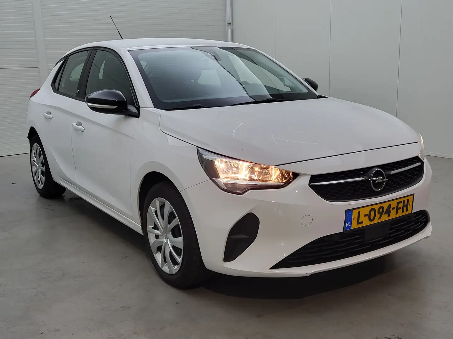 Opel Corsa-e Edition 50 kWh | Verwacht | PDC | Navi | Wit - 2