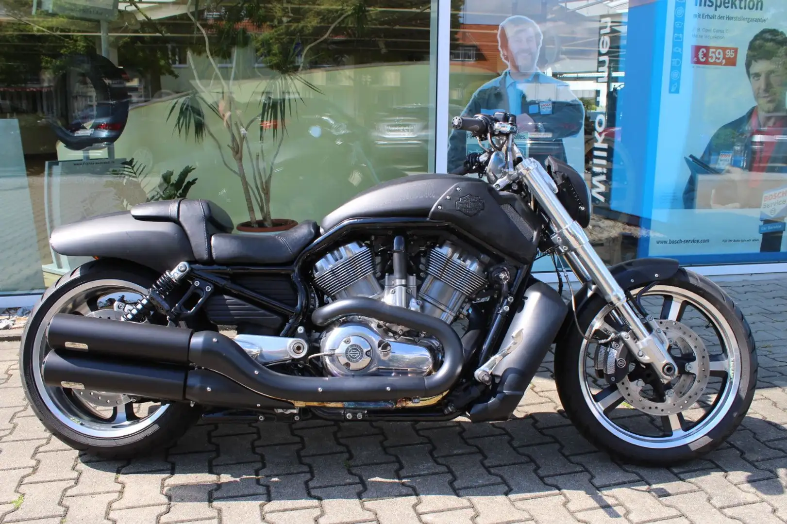 Harley-Davidson V-Rod Muscle Negru - 2