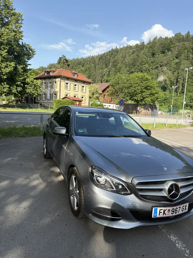 Mercedes-Benz E 350 CDI 4 MATIC BlueTEC Avantgarde A-Edition Aut. Beige - 1