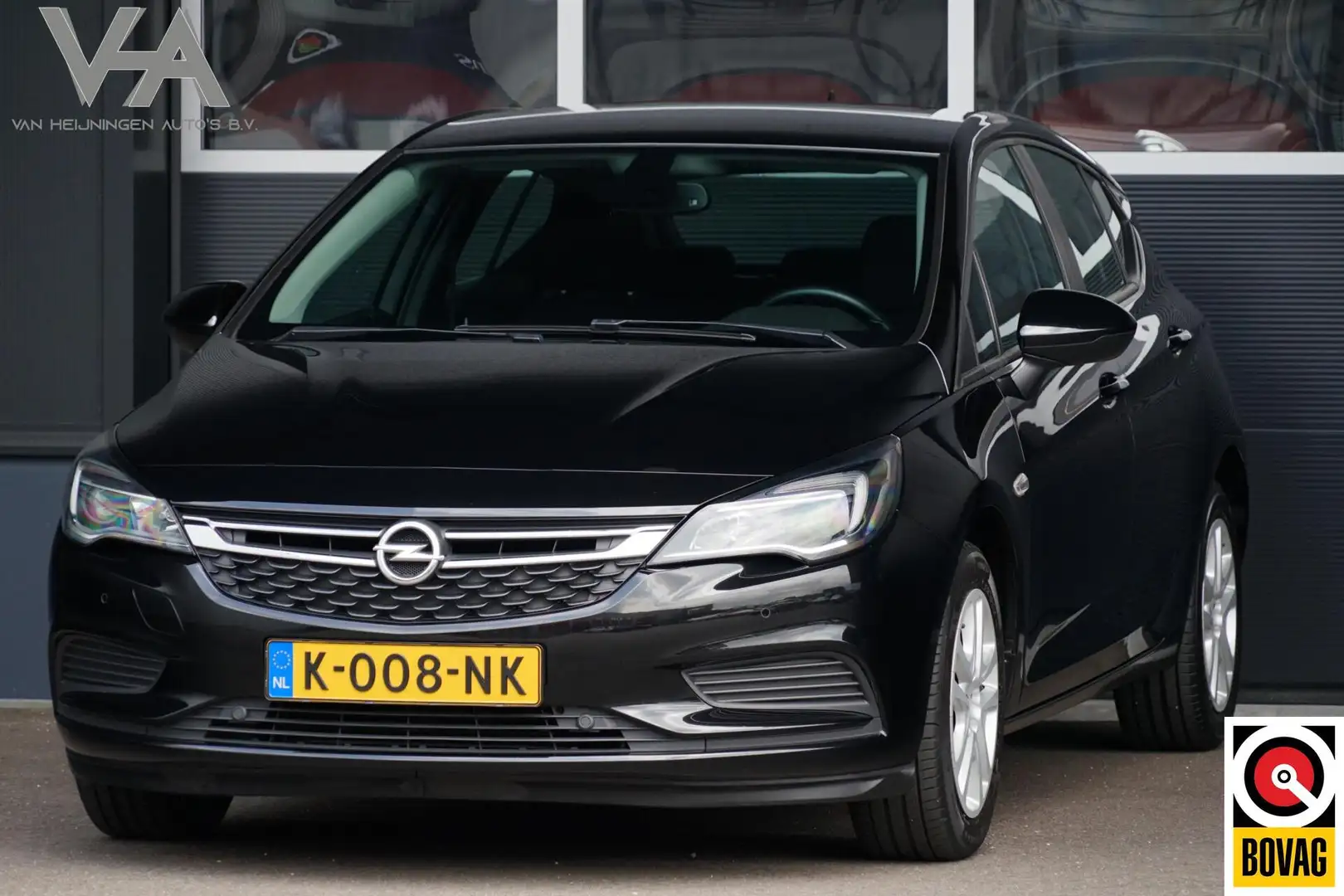 Opel Astra 1.0 Business+, CarPlay, PDC, cruise, clima, navi Black - 1